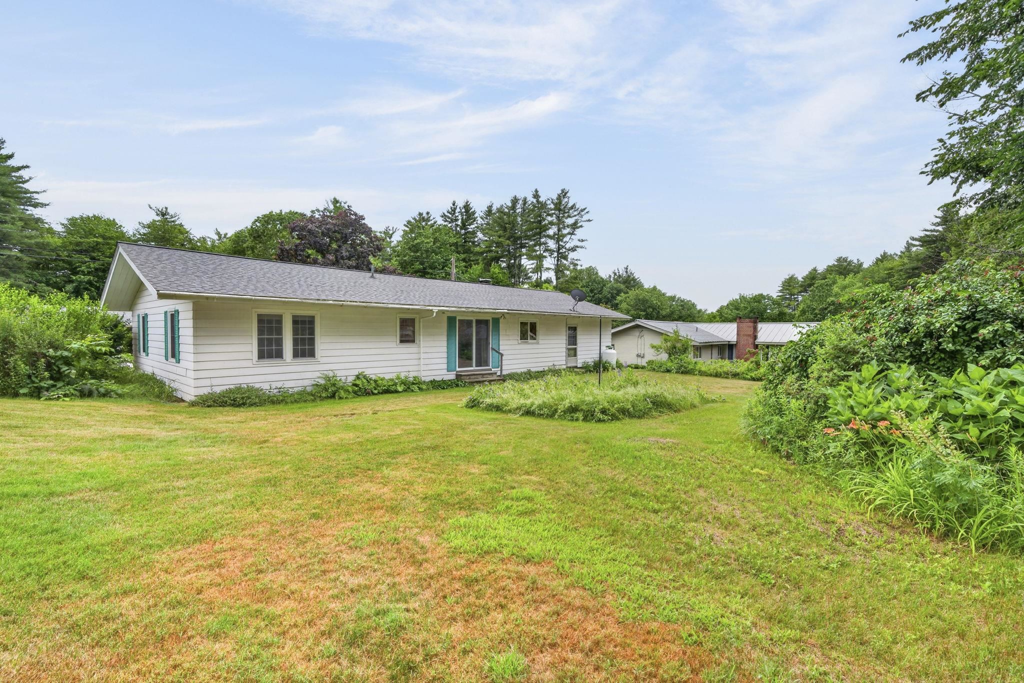 34 Harvey Way, Hillsborough, NH 03244