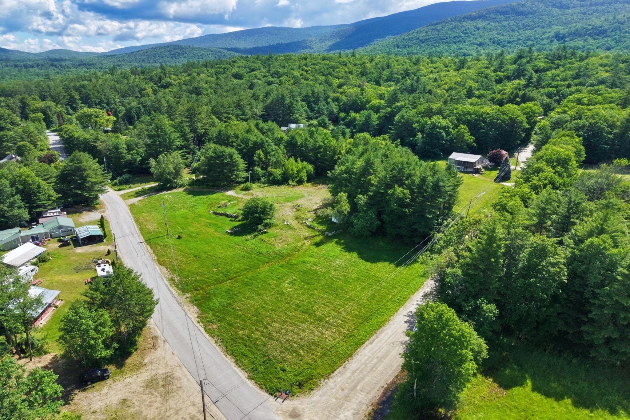 286 E Side Rd, Wentworth, NH 03282