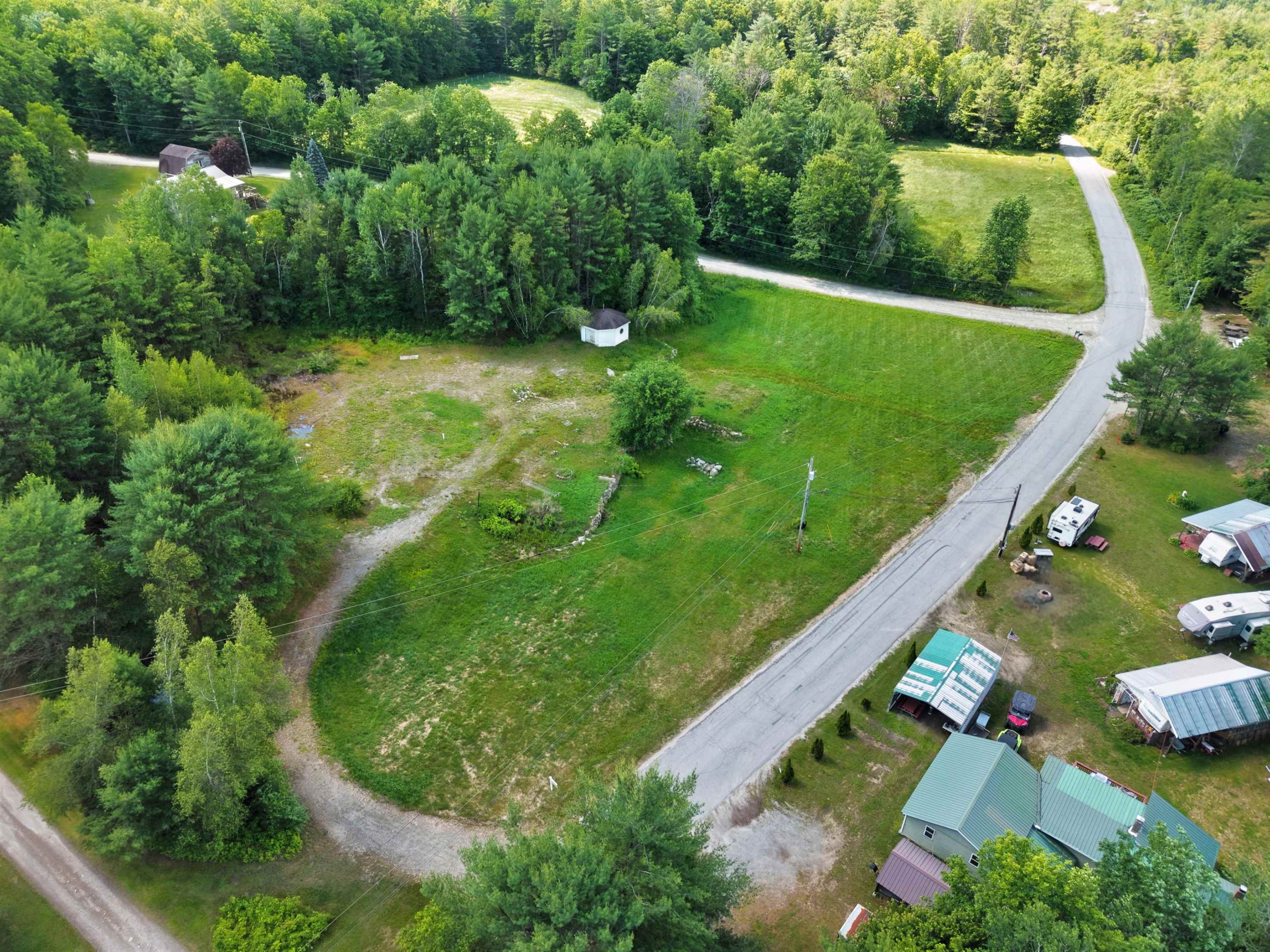 286 E Side Rd, Wentworth, NH 03282