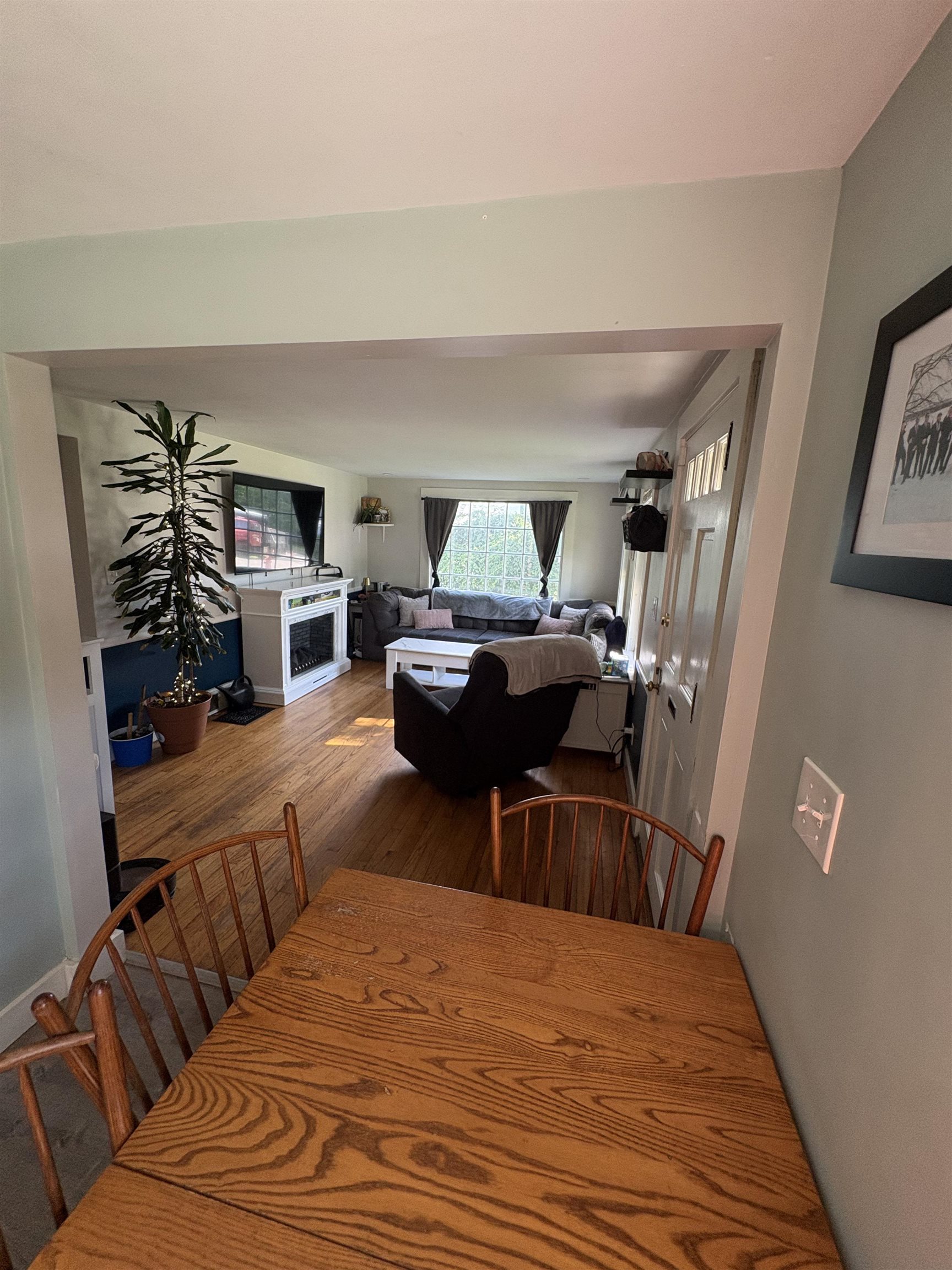 15 Hull Ave, Dover, NH 03820