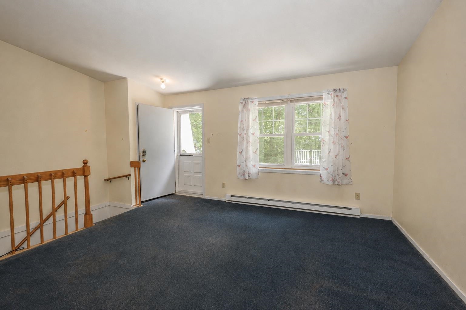 60 Farmer Rd, Hooksett, NH 03016