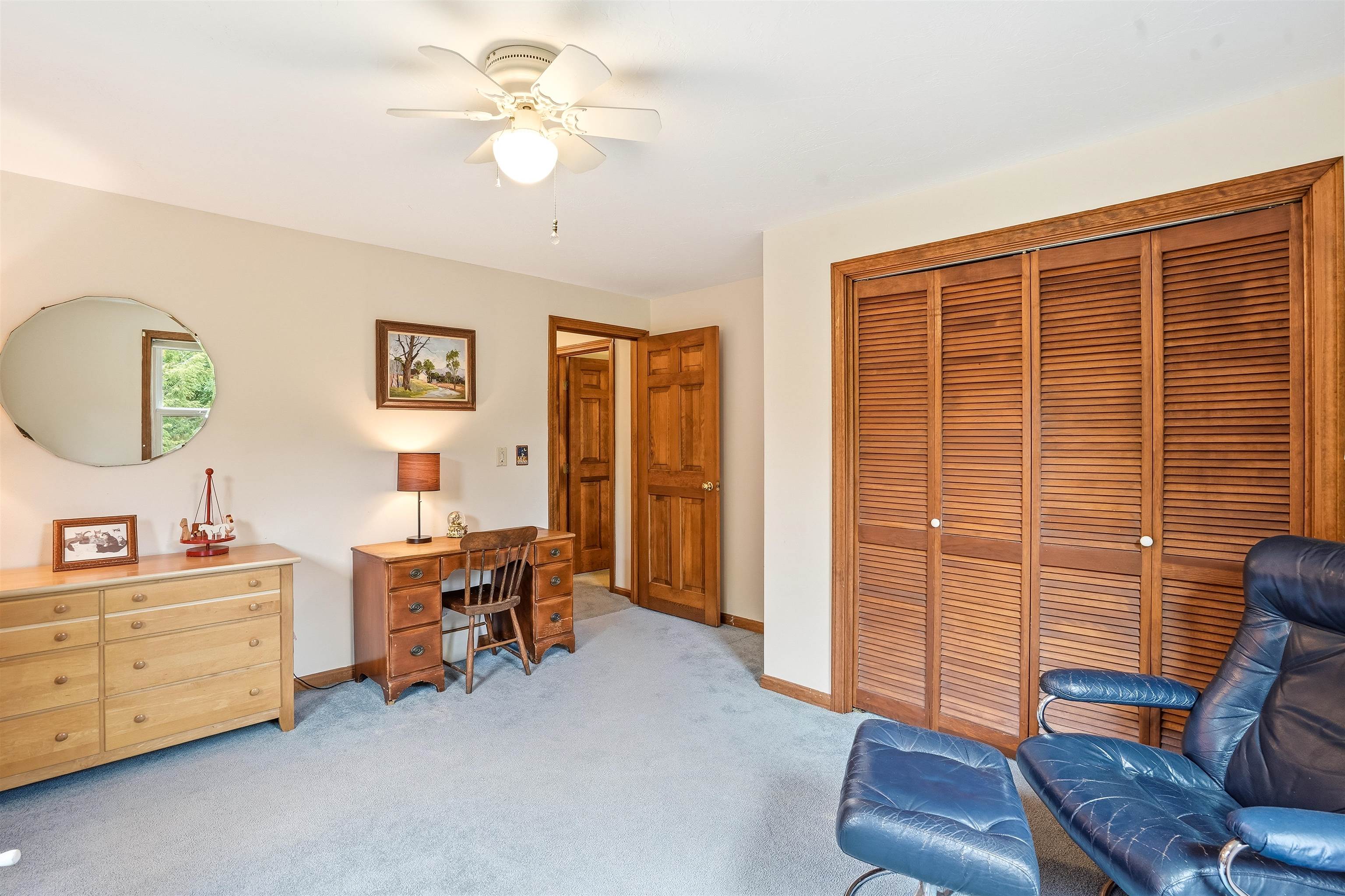 22 Erik St, Merrimack, NH 03054