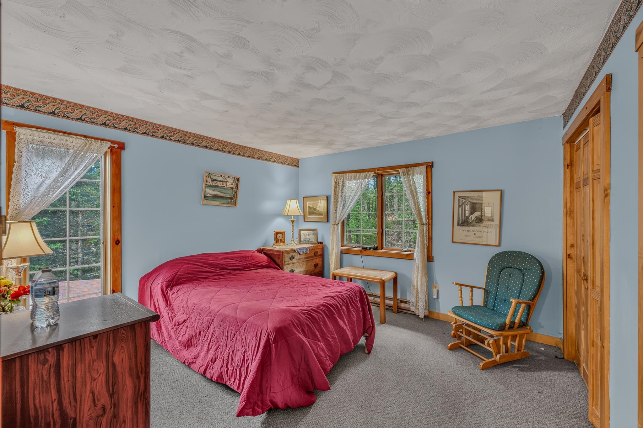 2054 Whitefield Rd, Bethlehem, NH 03574