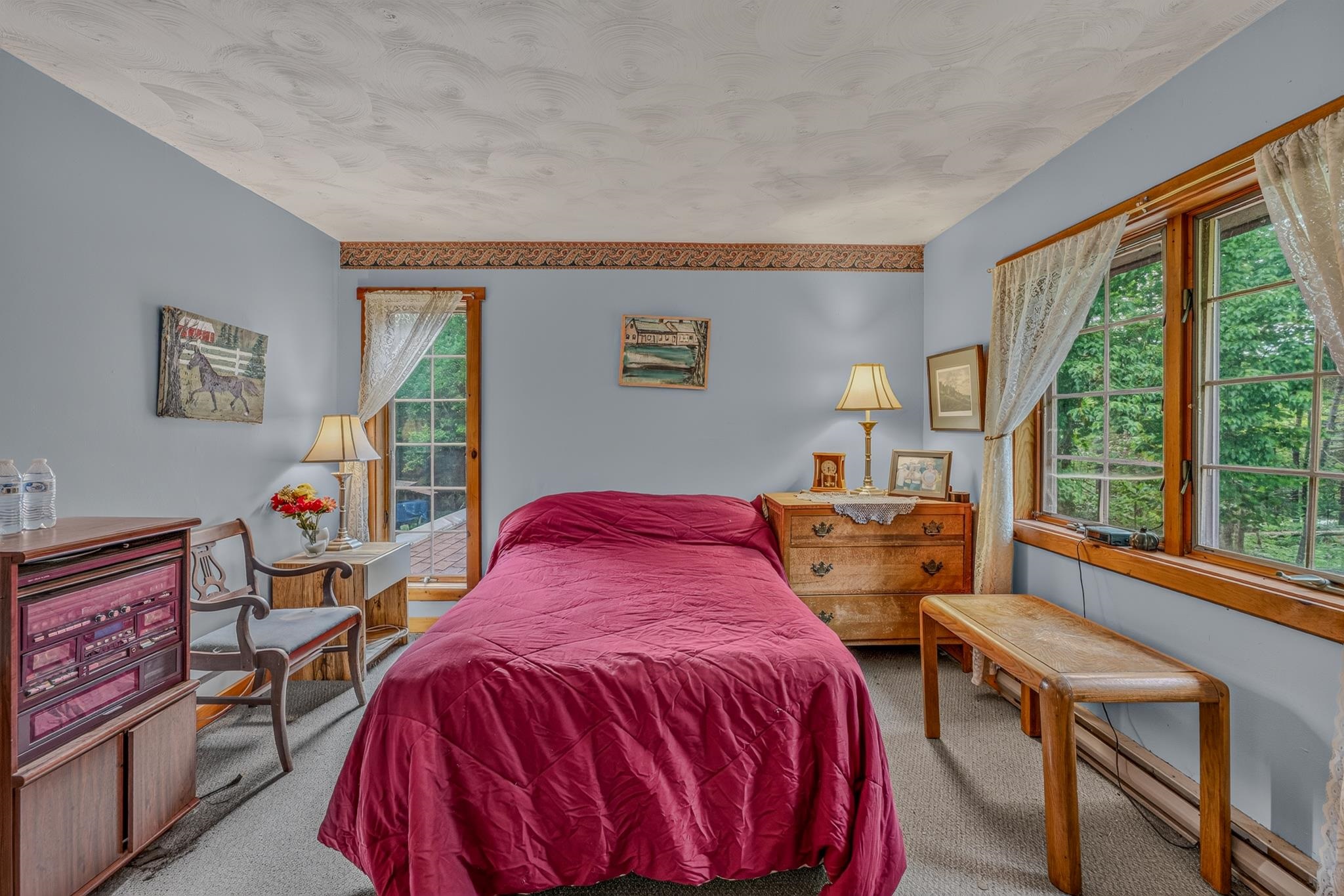 2054 Whitefield Rd, Bethlehem, NH 03574