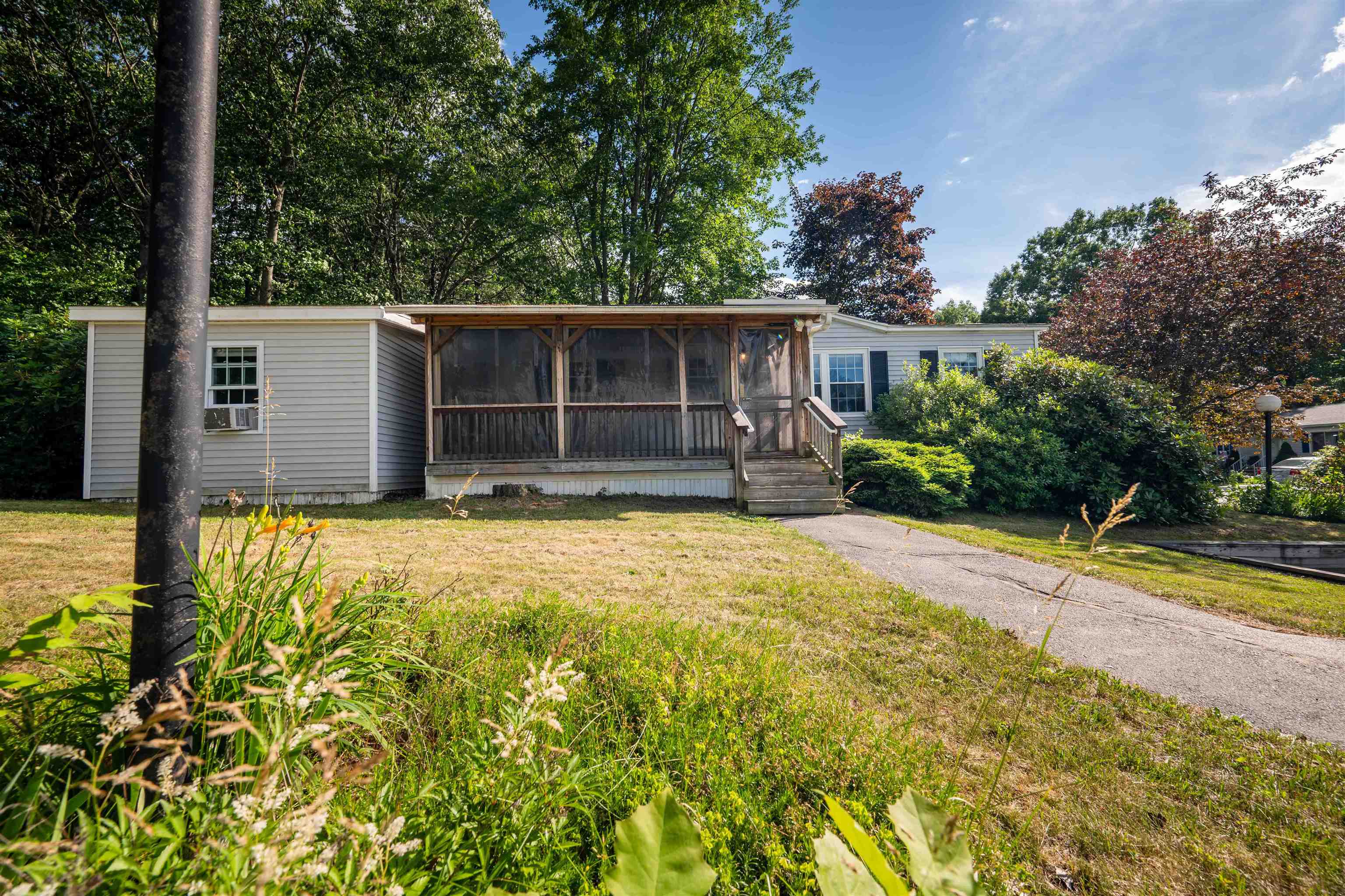 42 Gooseberry Cir, Rochester, NH 03867