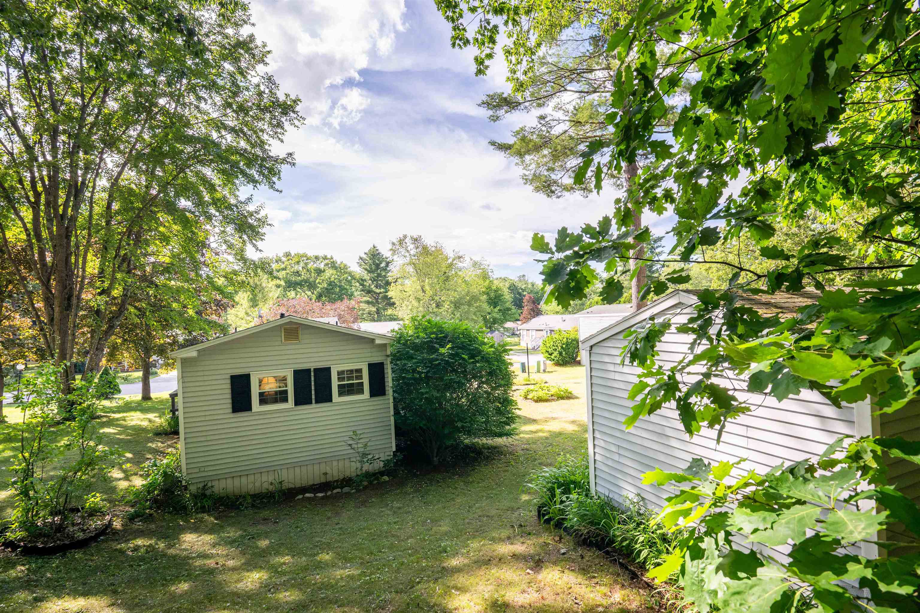 42 Gooseberry Cir, Rochester, NH 03867