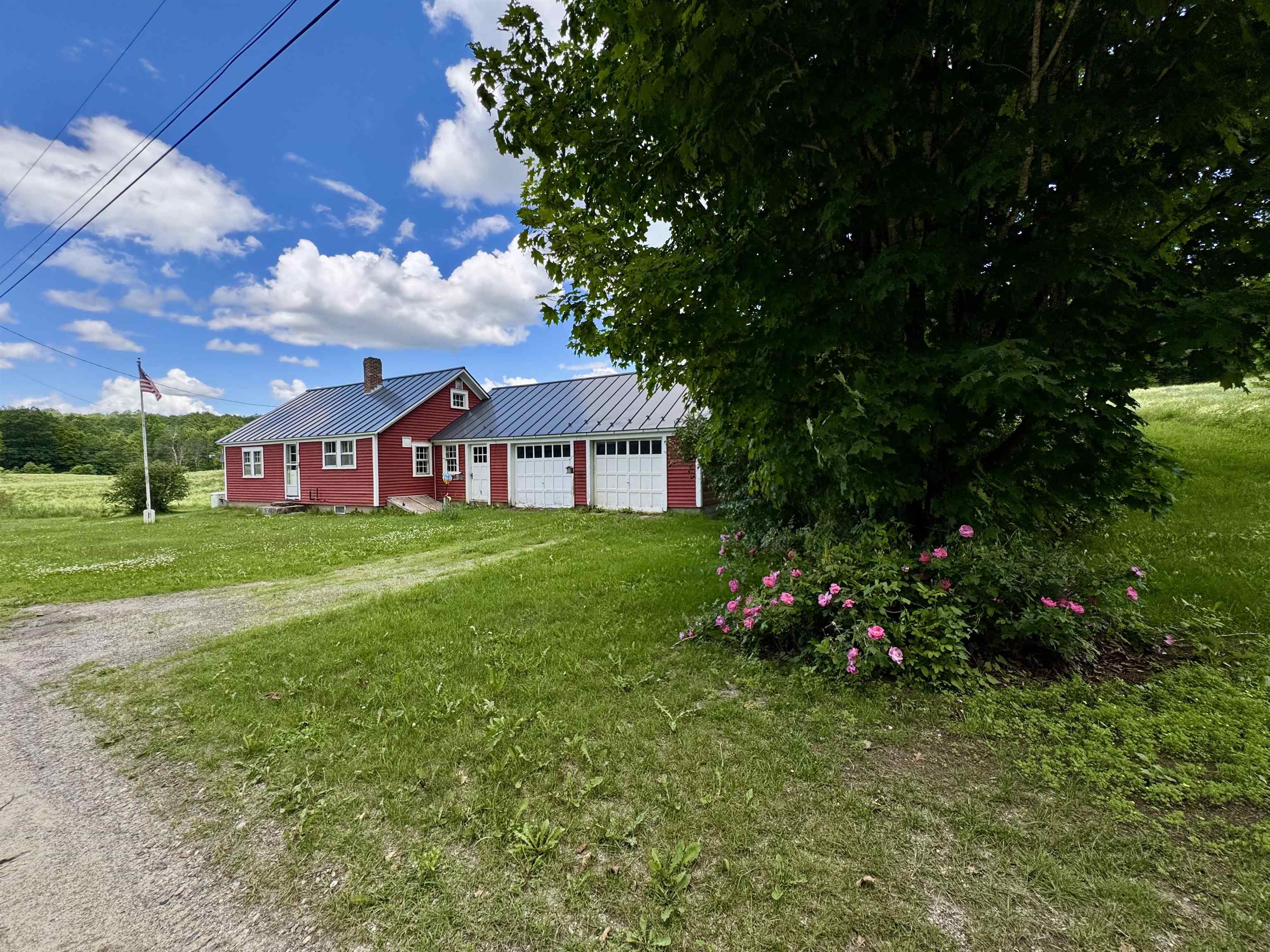 75 Page Rd, Haverhill, NH 03780