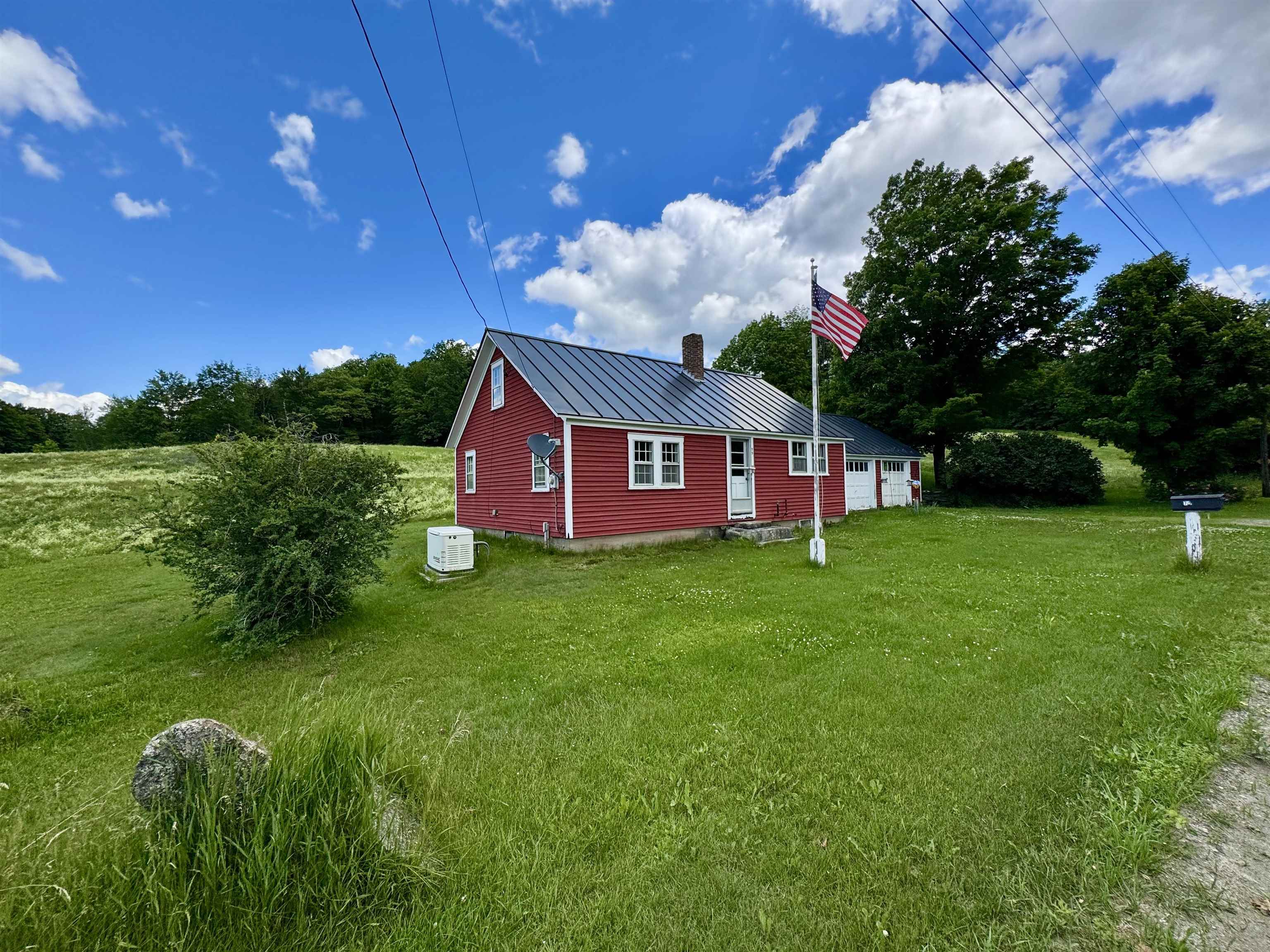 75 Page Rd, Haverhill, NH 03780
