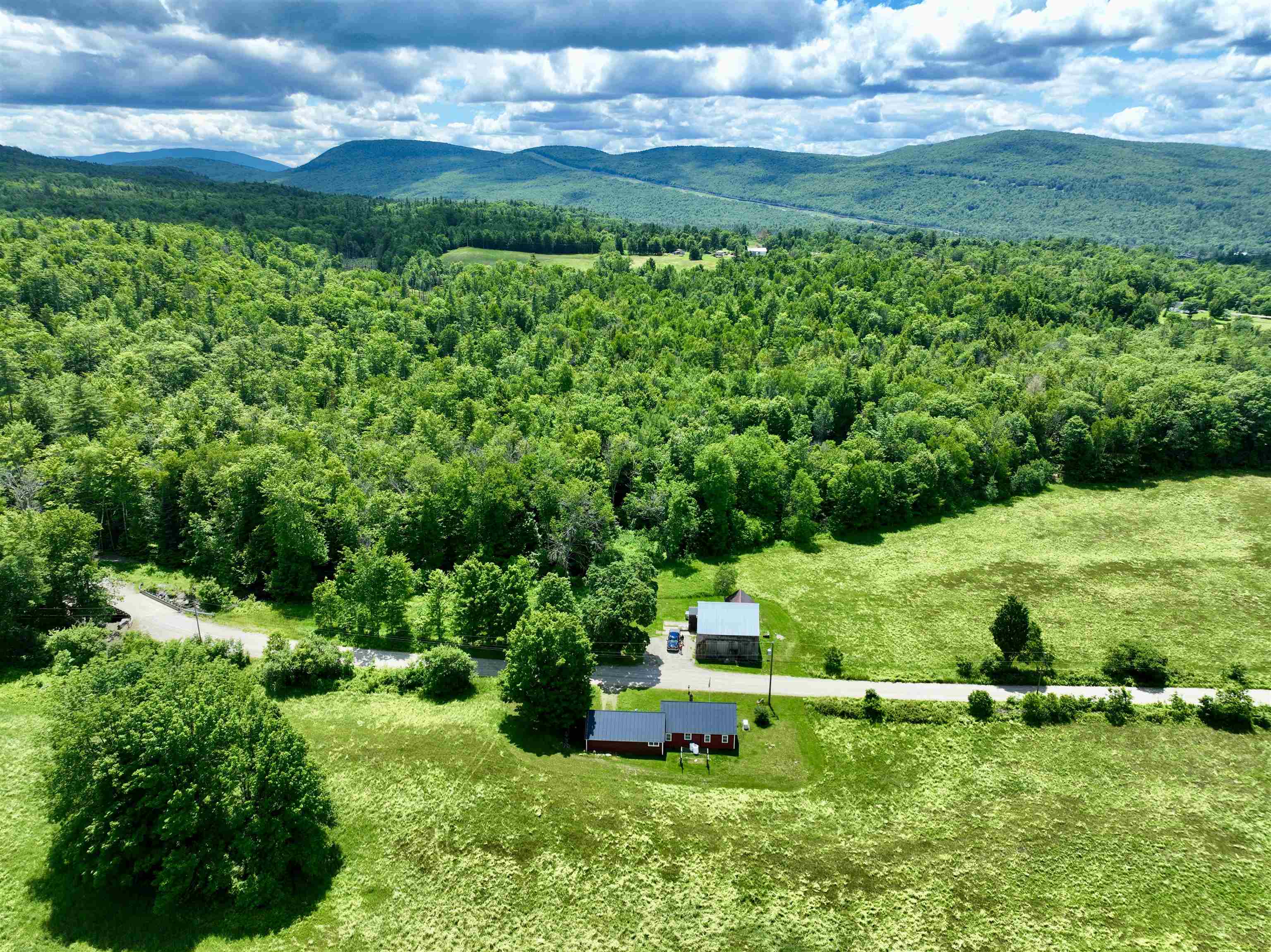 75 Page Rd, Haverhill, NH 03780