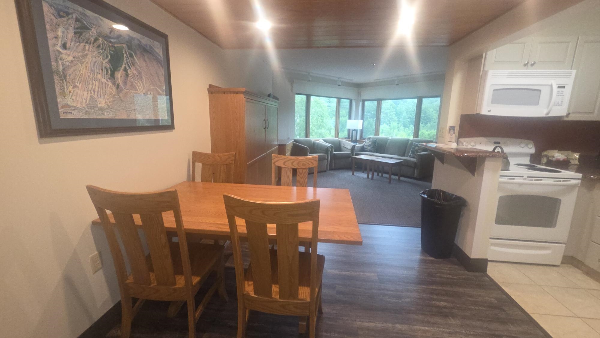 90 Loon Mountain Road, Lincoln, NH photo 5