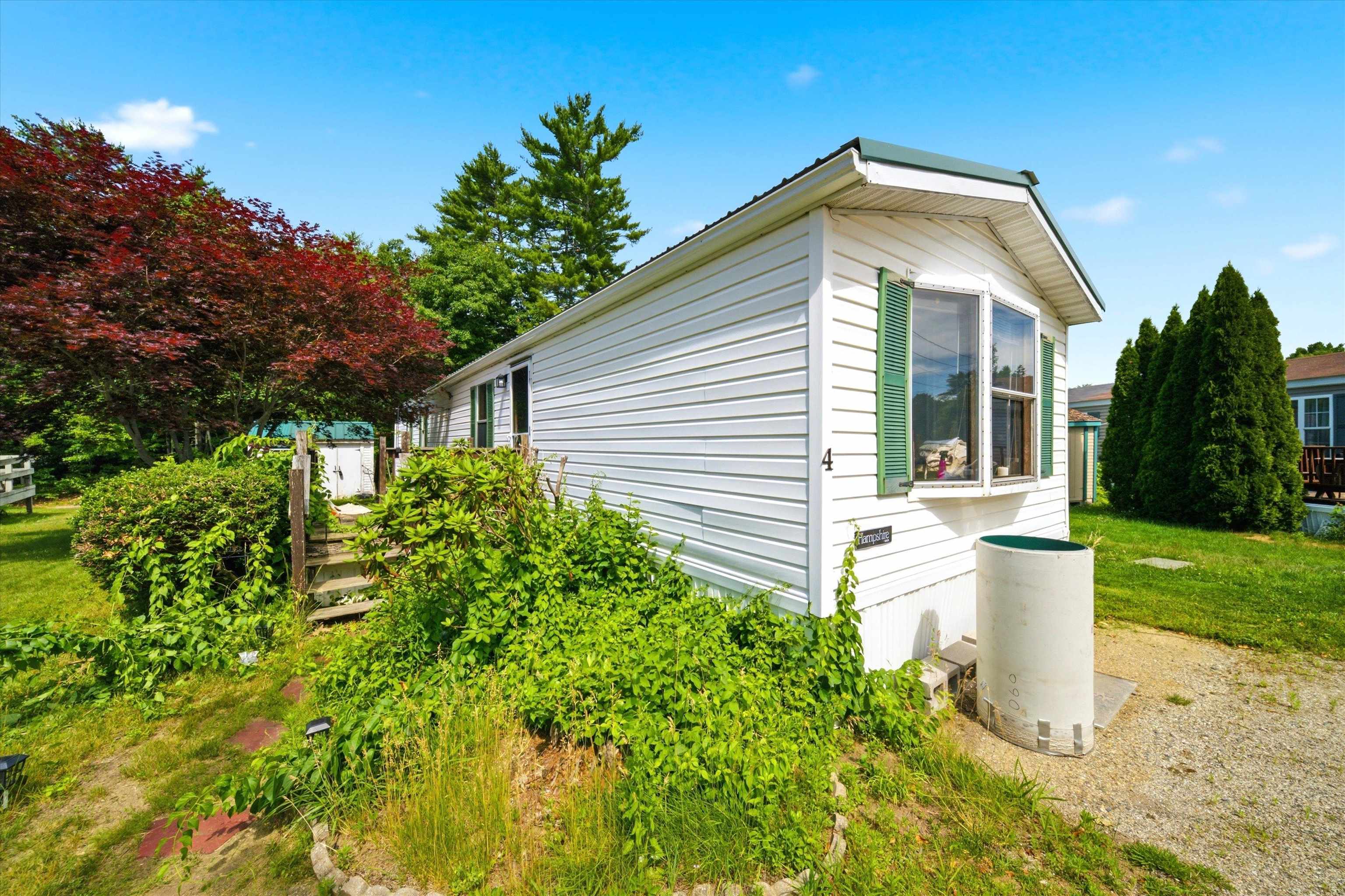 4 Balsam Ln, Lee, NH 03861