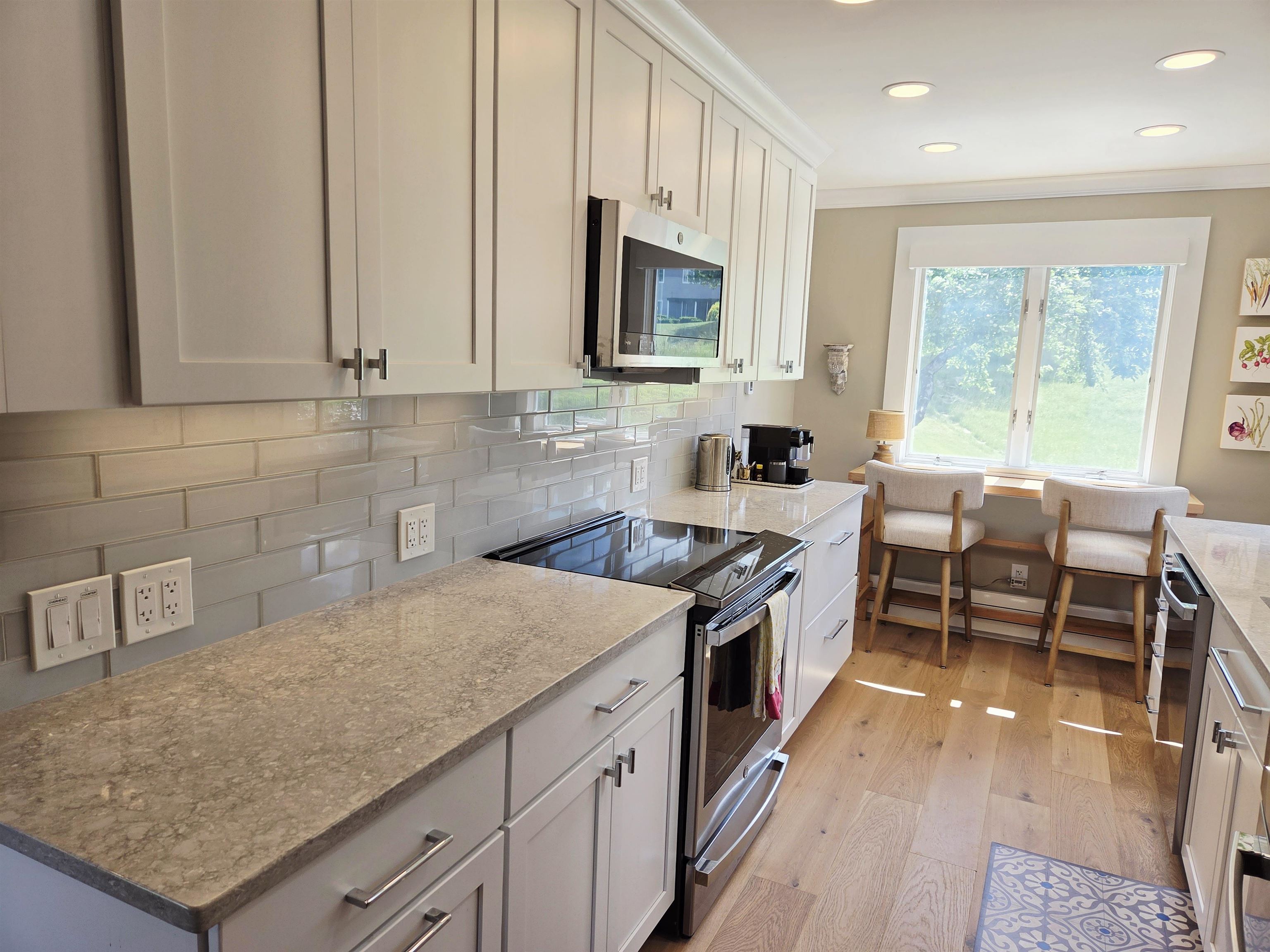 65 Hilltop Pl #65, New London, NH 03257