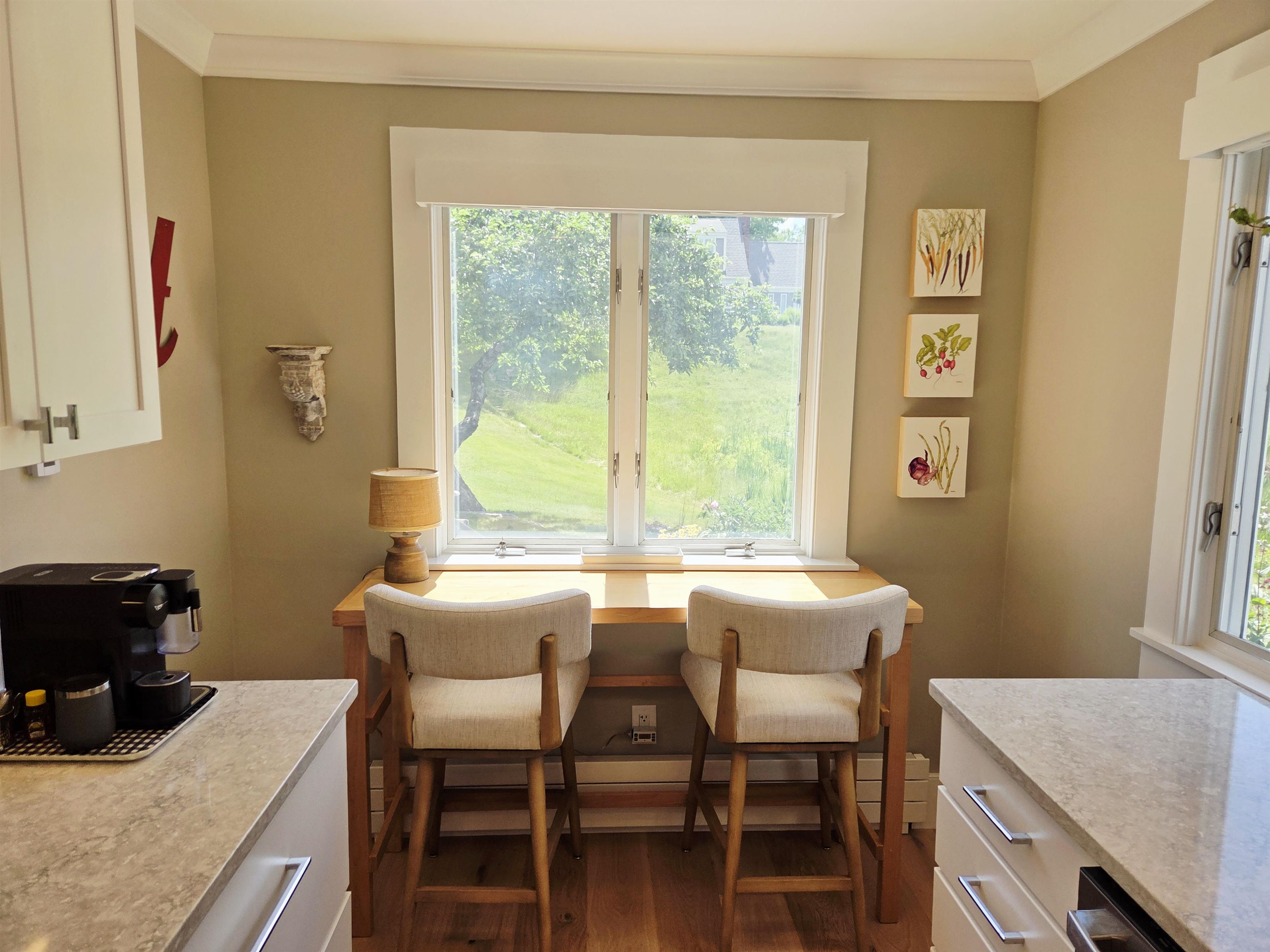 65 Hilltop Pl #65, New London, NH 03257
