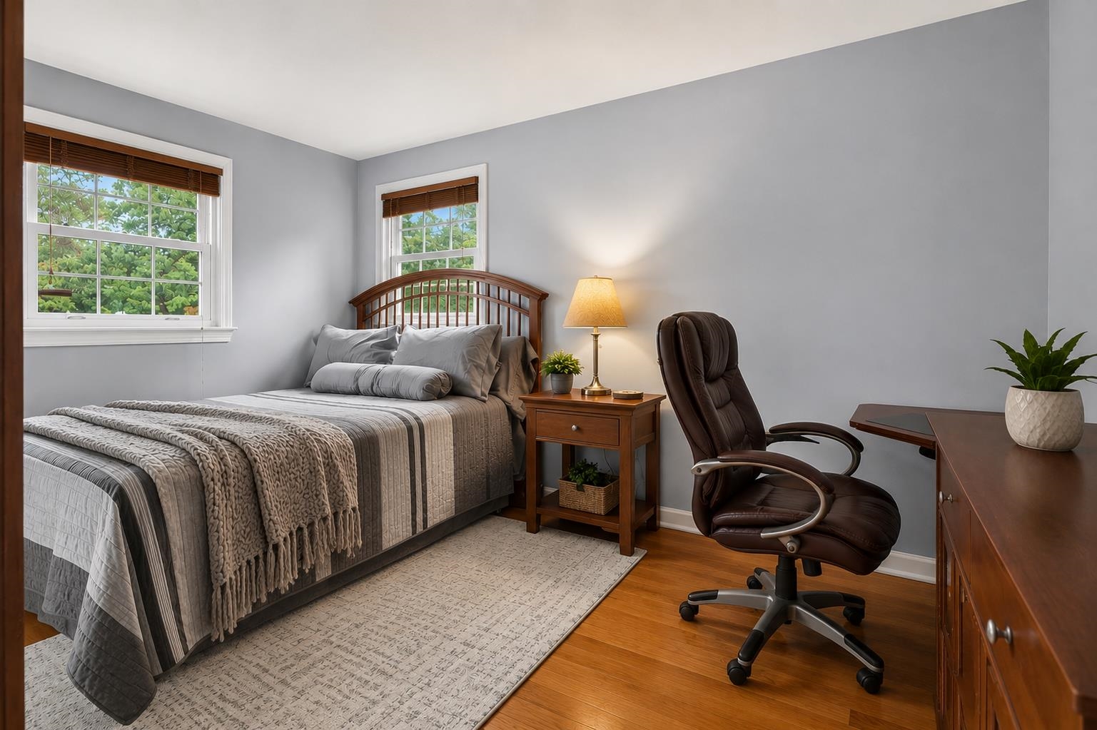 4 Rock Pond Rd, Windham, NH 03087