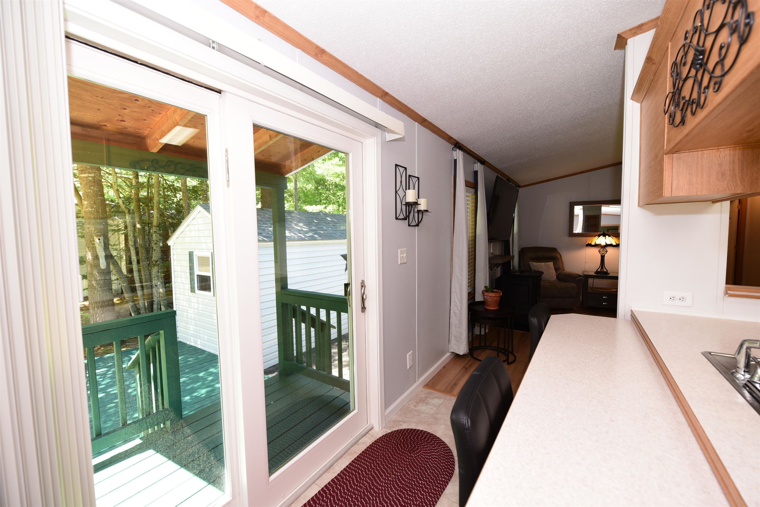 124 Goldfinch Ln, Conway, NH 03813
