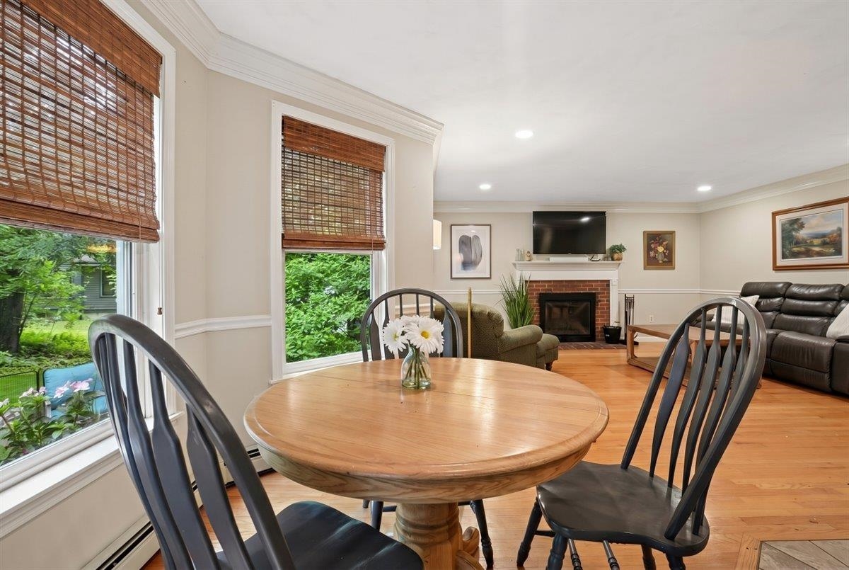 72 Oakmont Dr, Concord, NH 03301