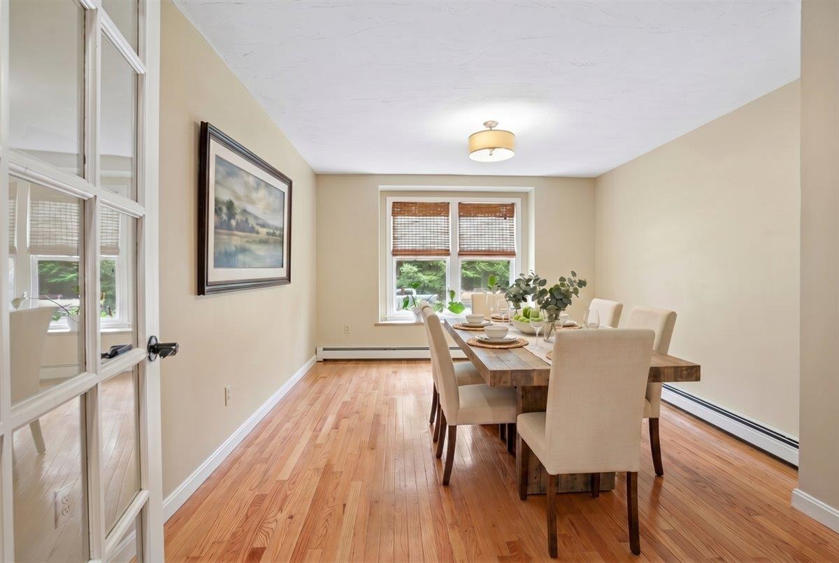 72 Oakmont Dr, Concord, NH 03301