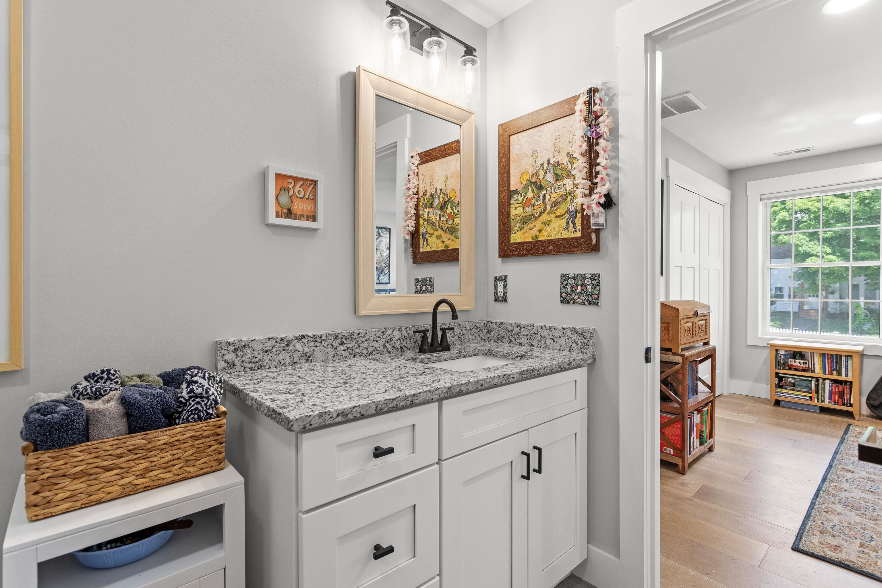 25 Gay Ave, Hillsborough, NH 03244