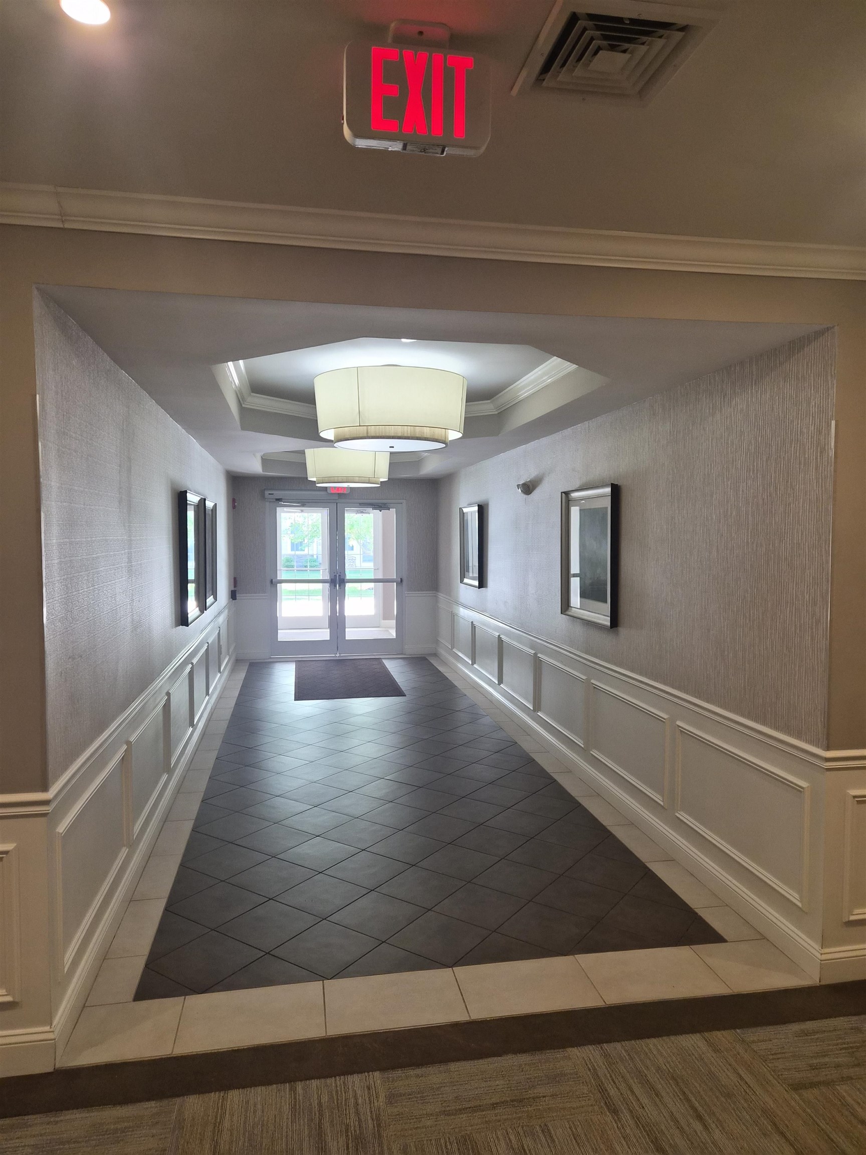 10 Braemoor Woods Rd #104, Salem, NH 03079