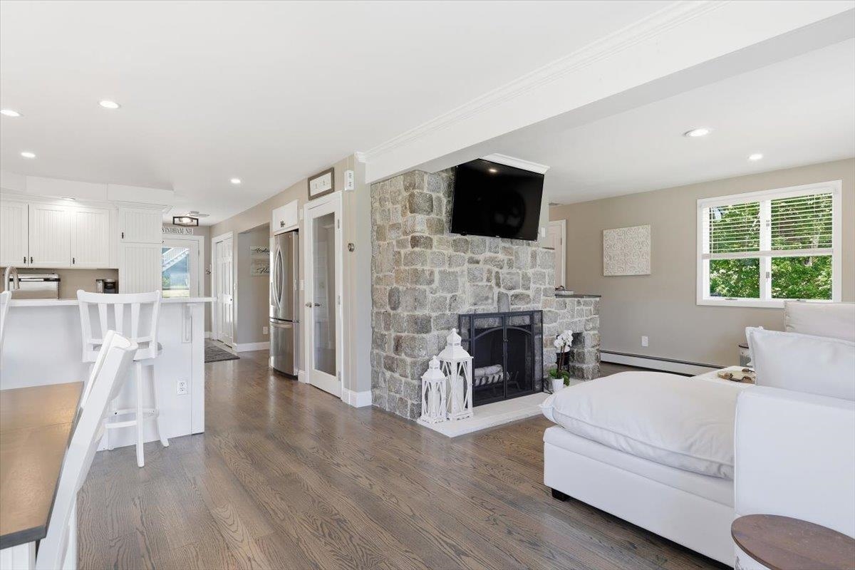 10 Cross St, Windham, NH 03087
