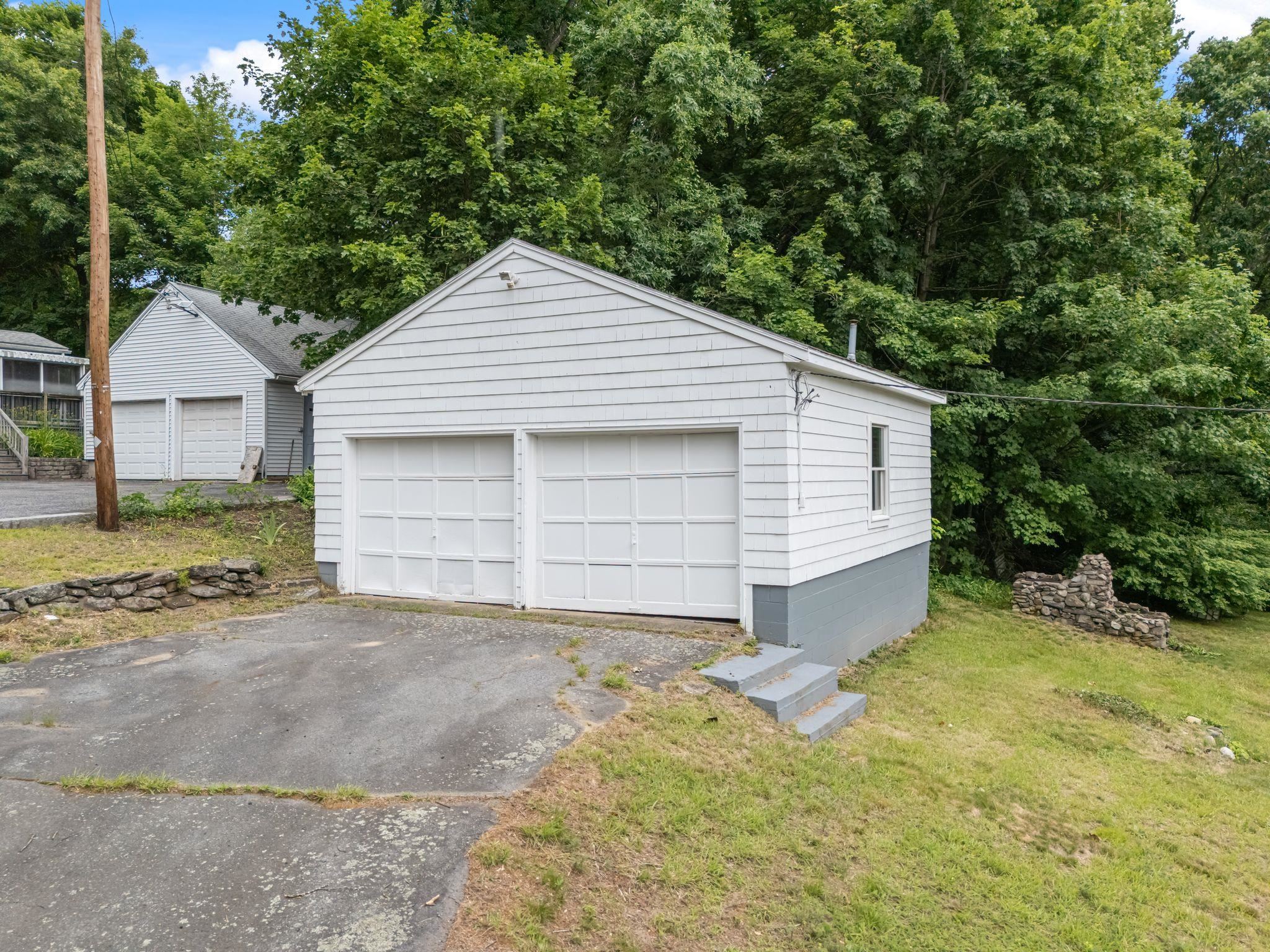 10 Sullivan Ave, Salem, NH 03079