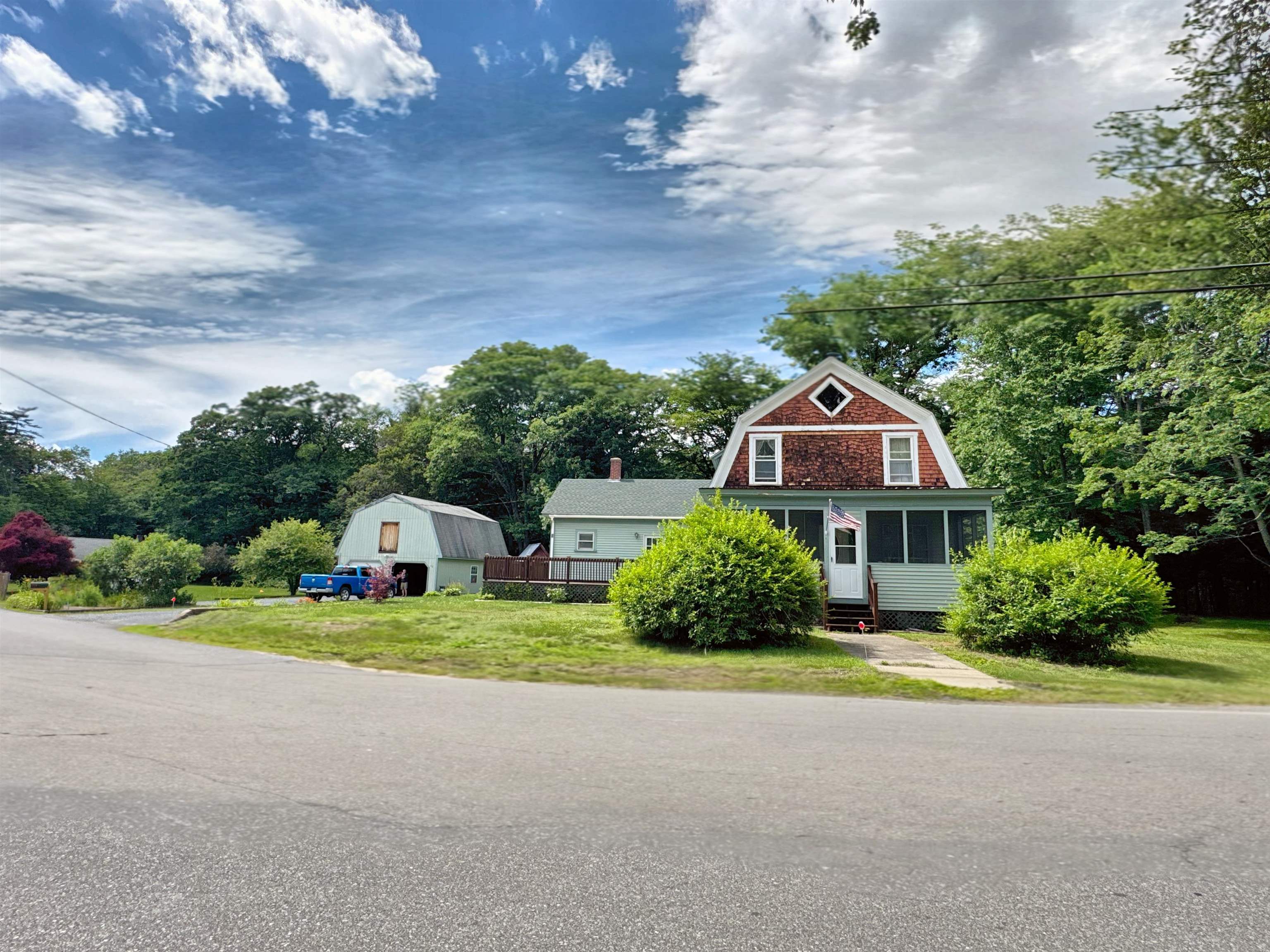 1 Ainsworth Rd, Claremont, NH 03743