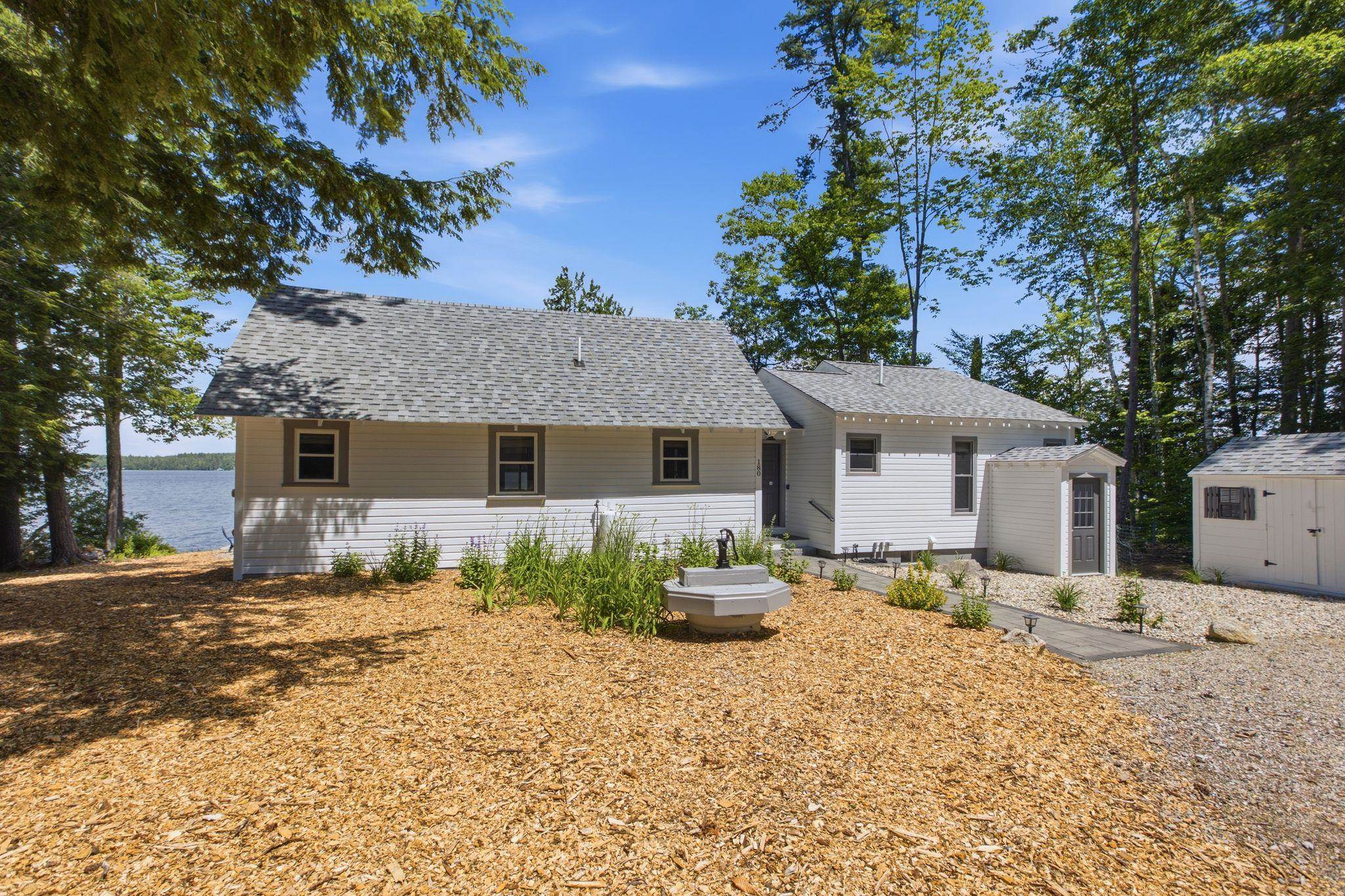 180 Point Rd, Wakefield, NH 03872