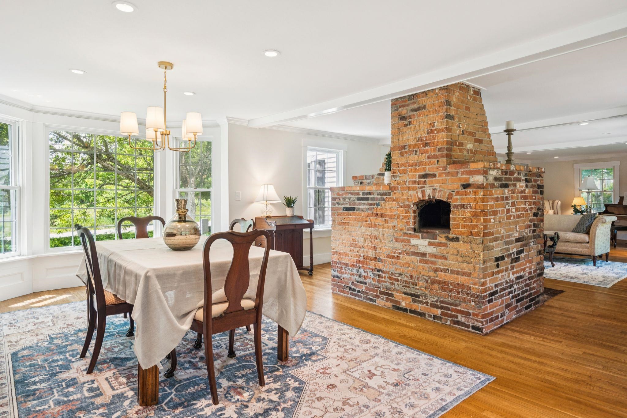 83 Worcester Rd, Hollis, NH 03049
