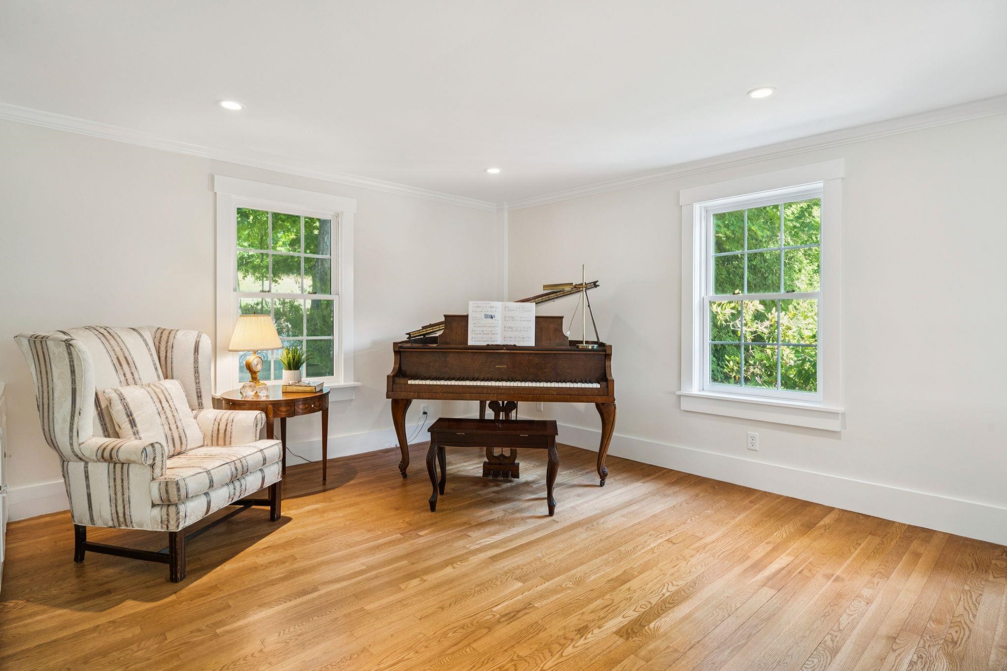 83 Worcester Rd, Hollis, NH 03049