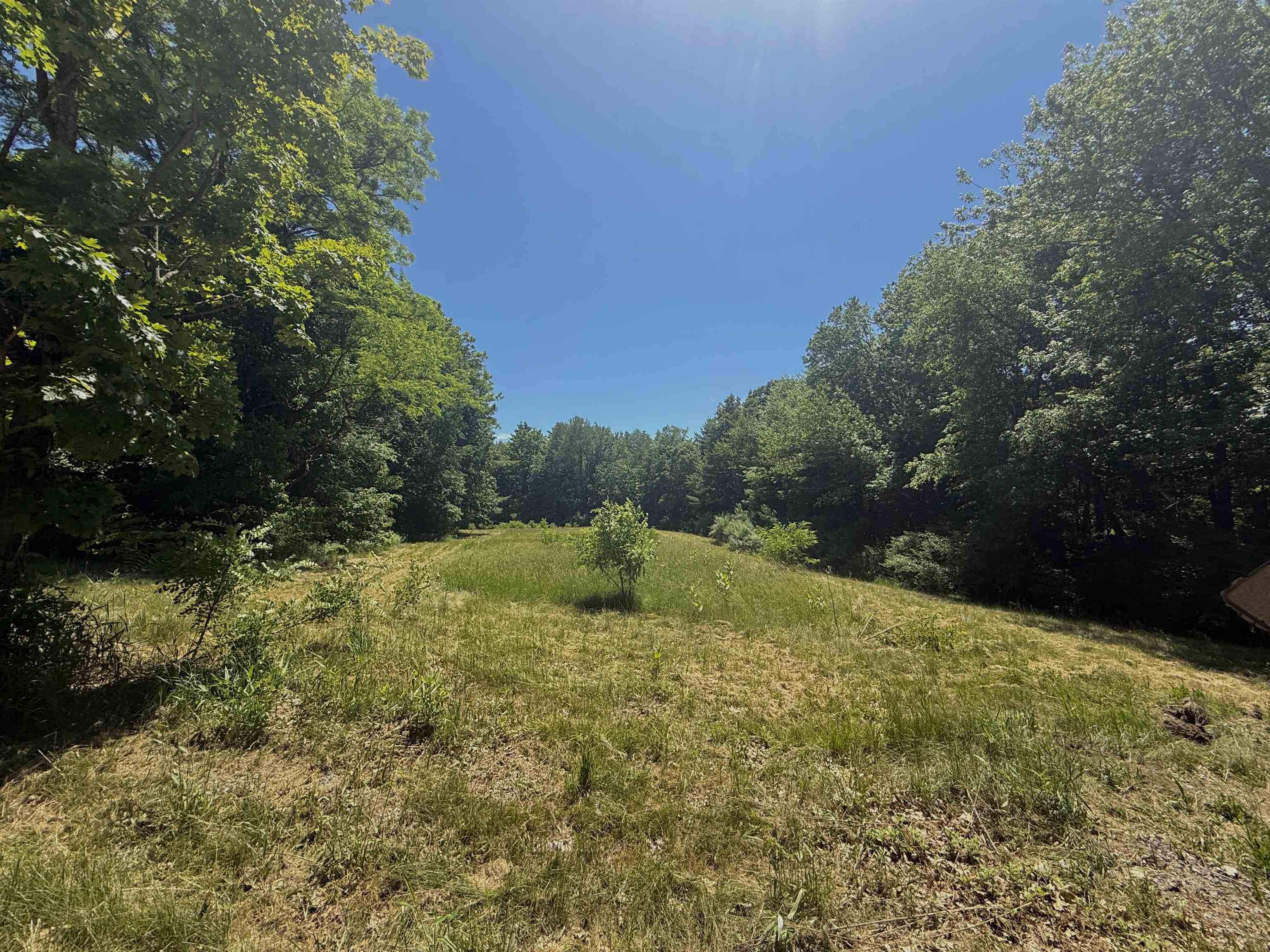 1A Smith Ln, Amherst, NH 03031