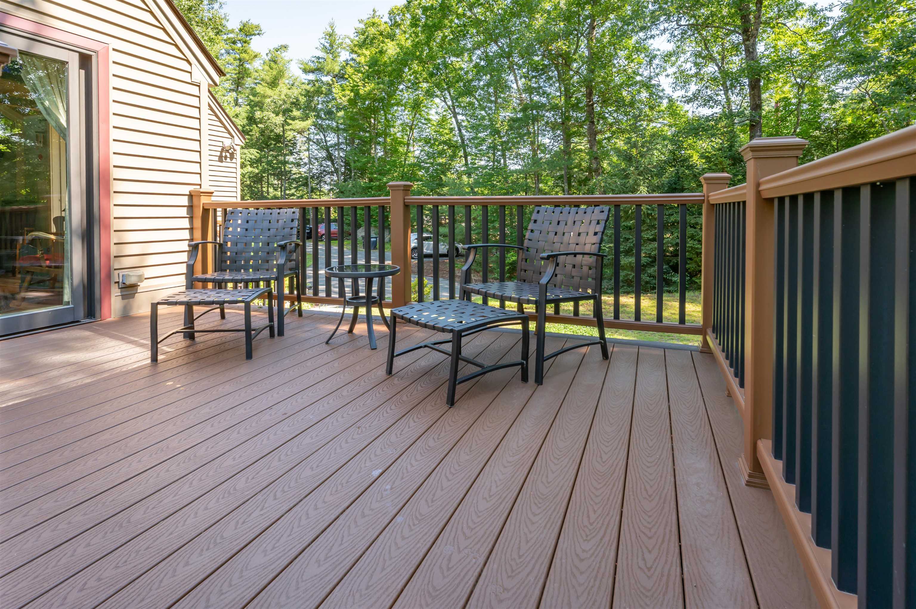 218 Kingston Rd, Danville, NH 03819