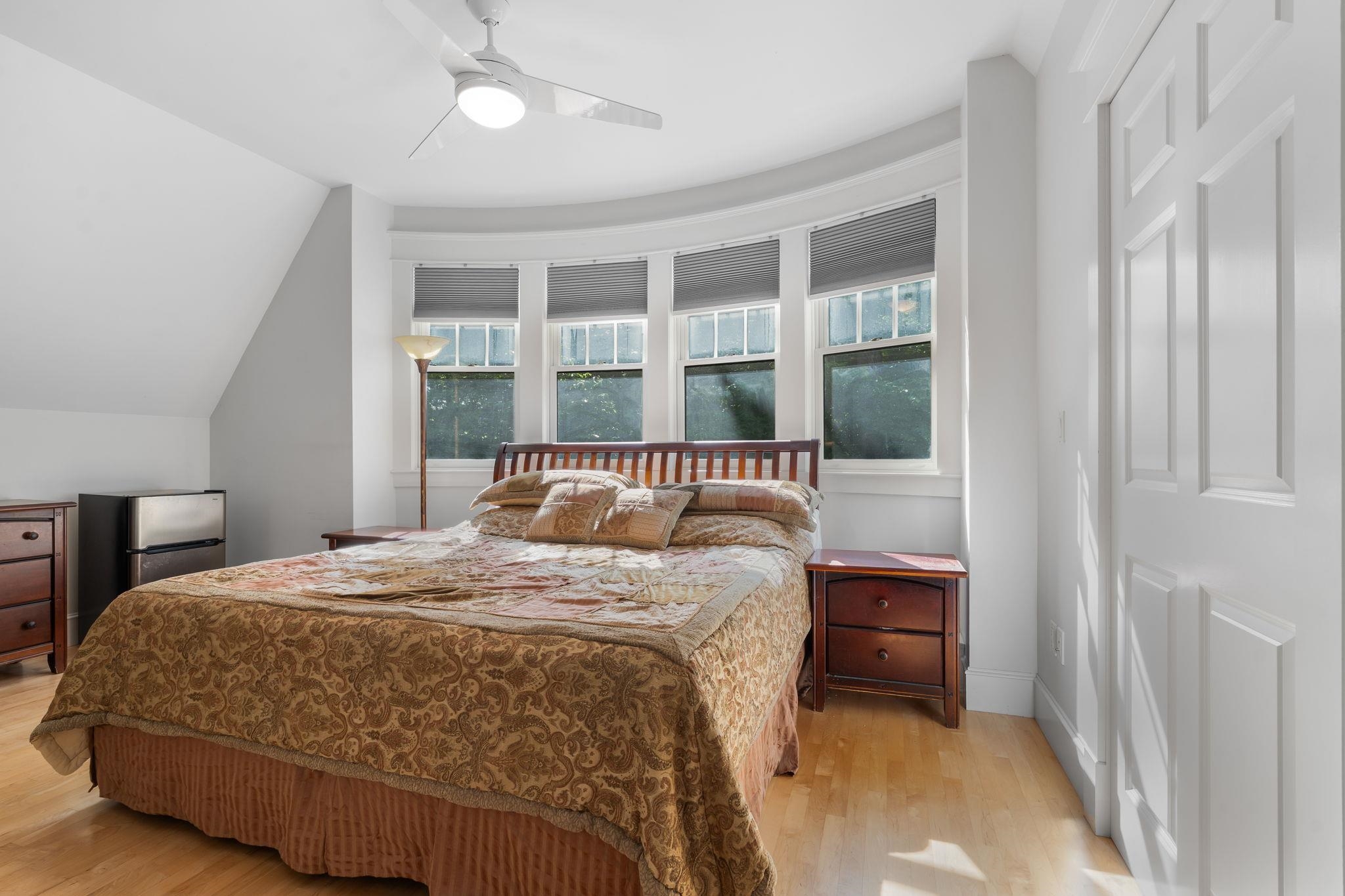 Primary Bedroom 25630177