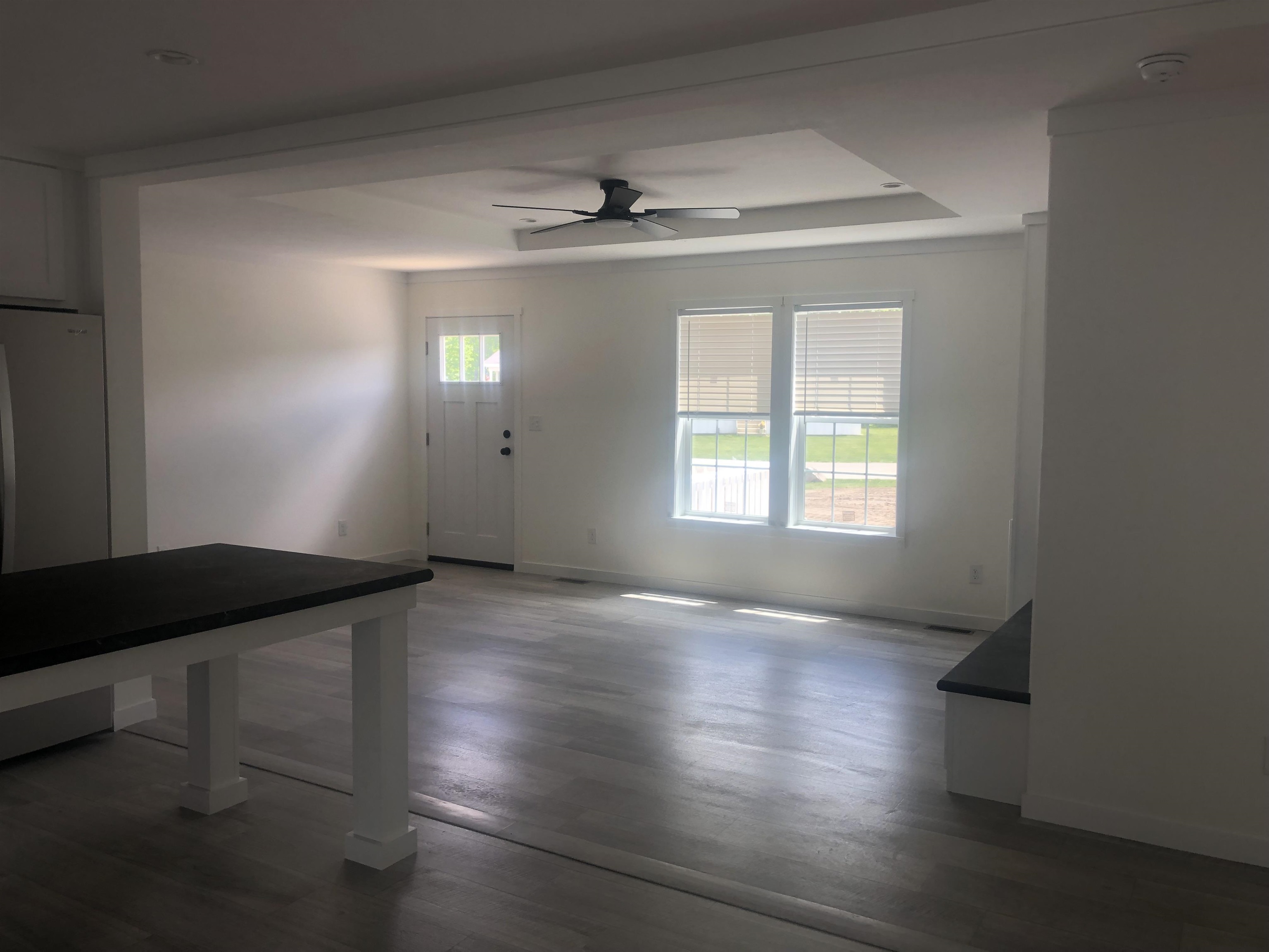 3 Edmund Meadow Ln, Hampstead, NH 03841
