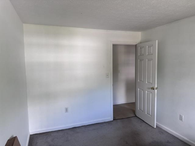 15R Norman Dr, Derry, NH 03038