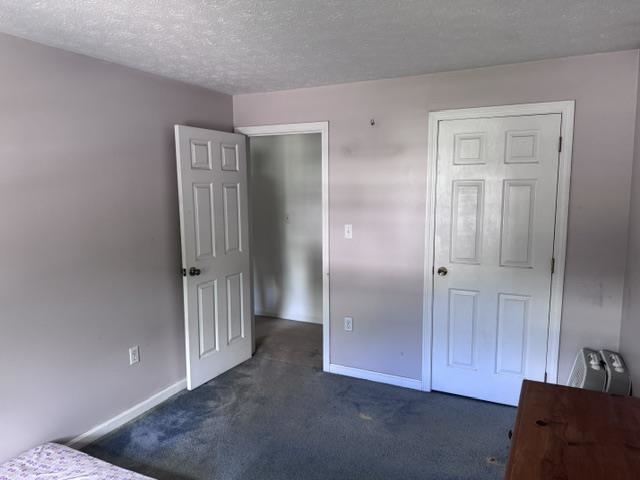 15R Norman Dr, Derry, NH 03038