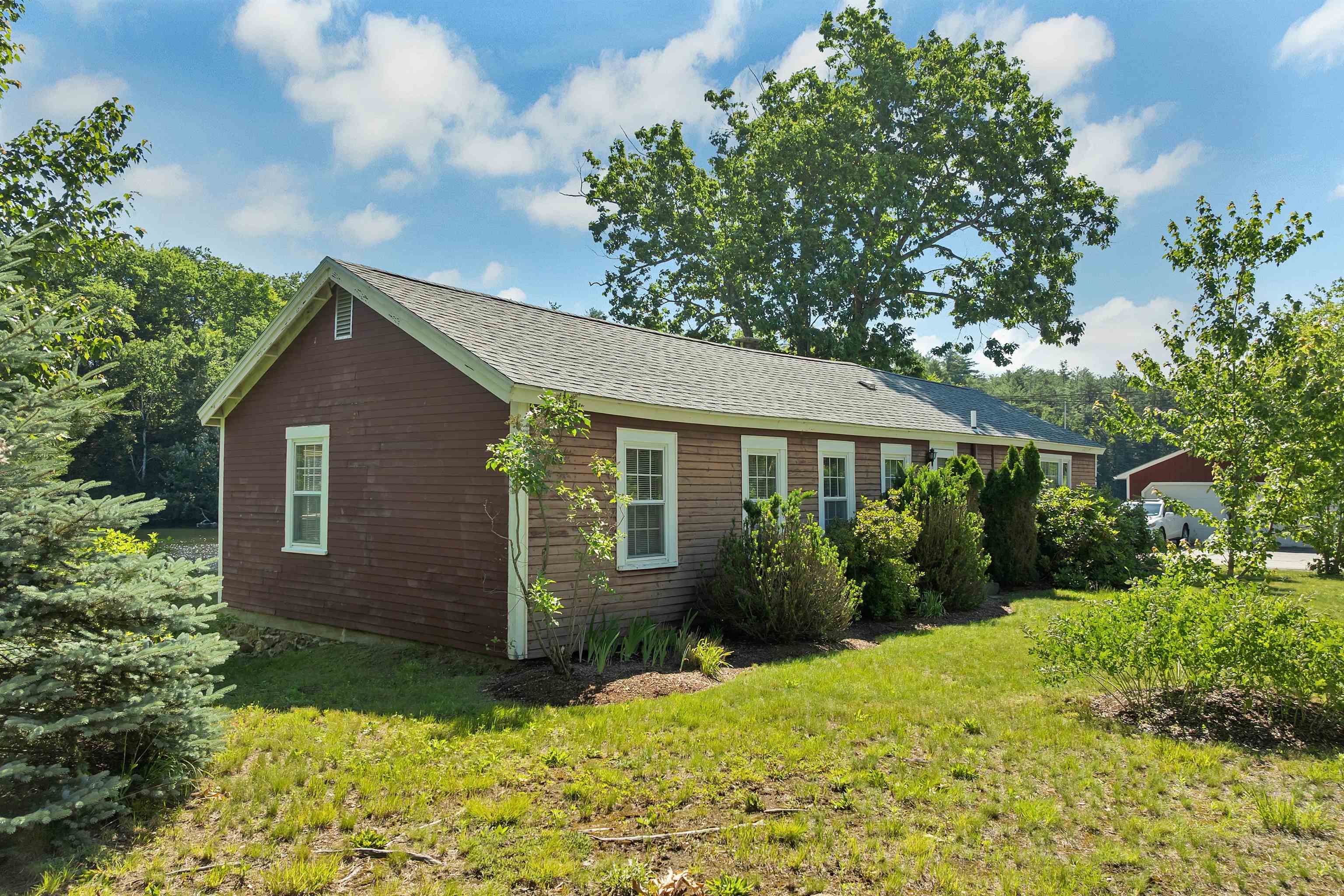 269 Chance Pond Rd, Franklin, NH 03235