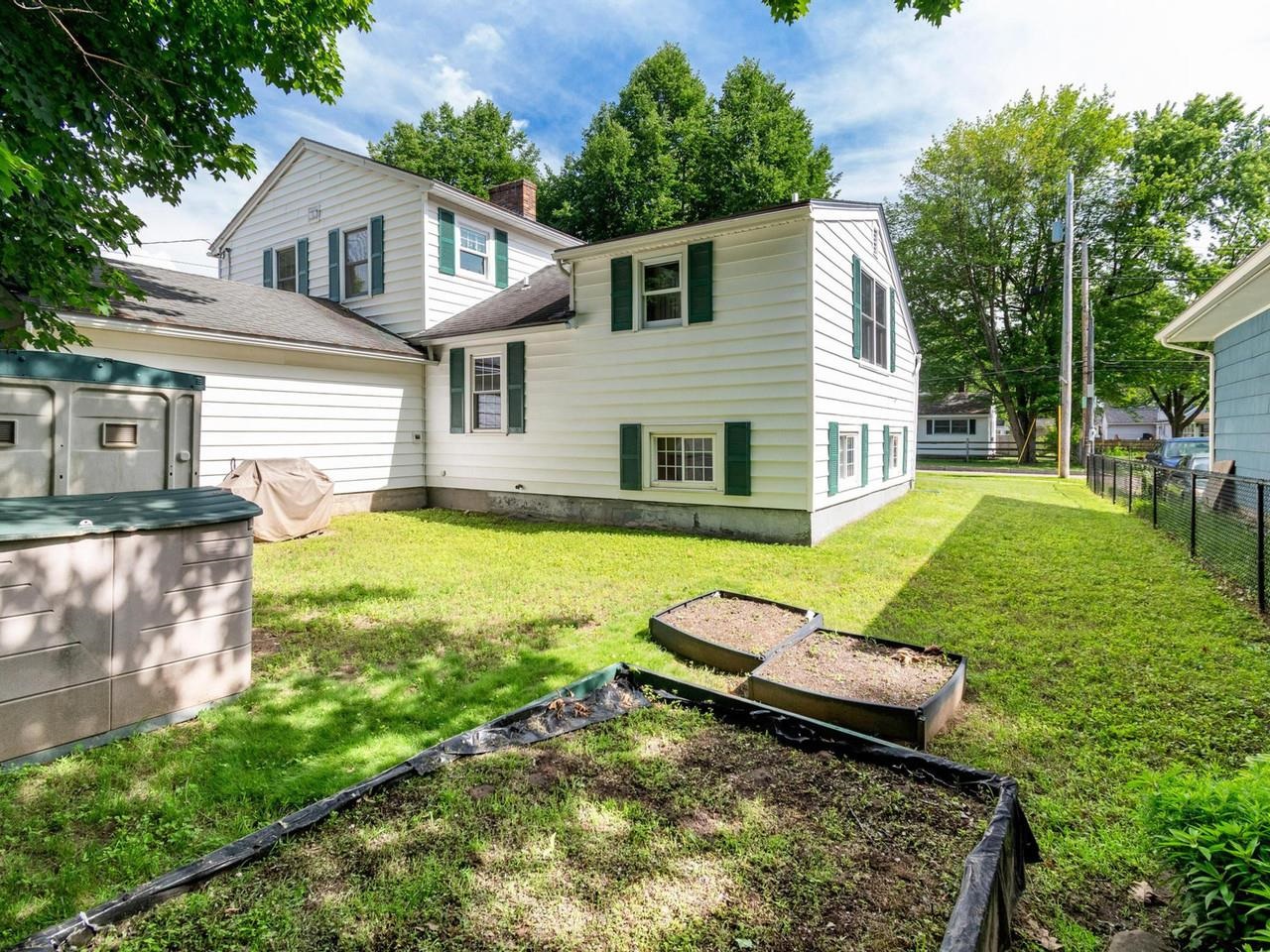 Property photo 40