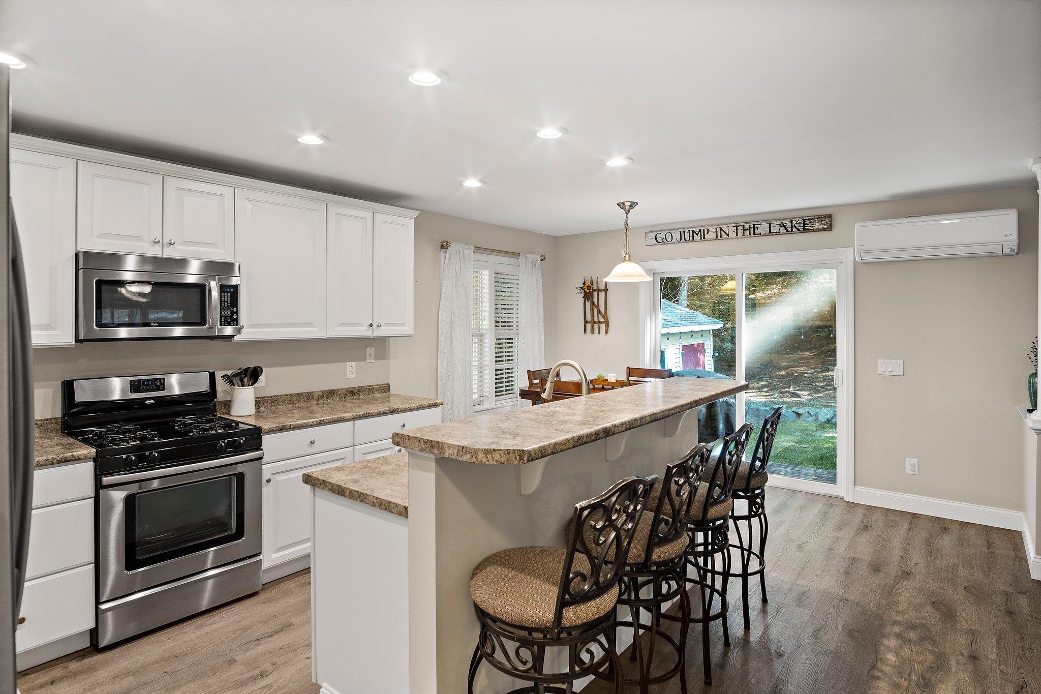 2 Hemlock Shore Dr, Atkinson, NH 03811