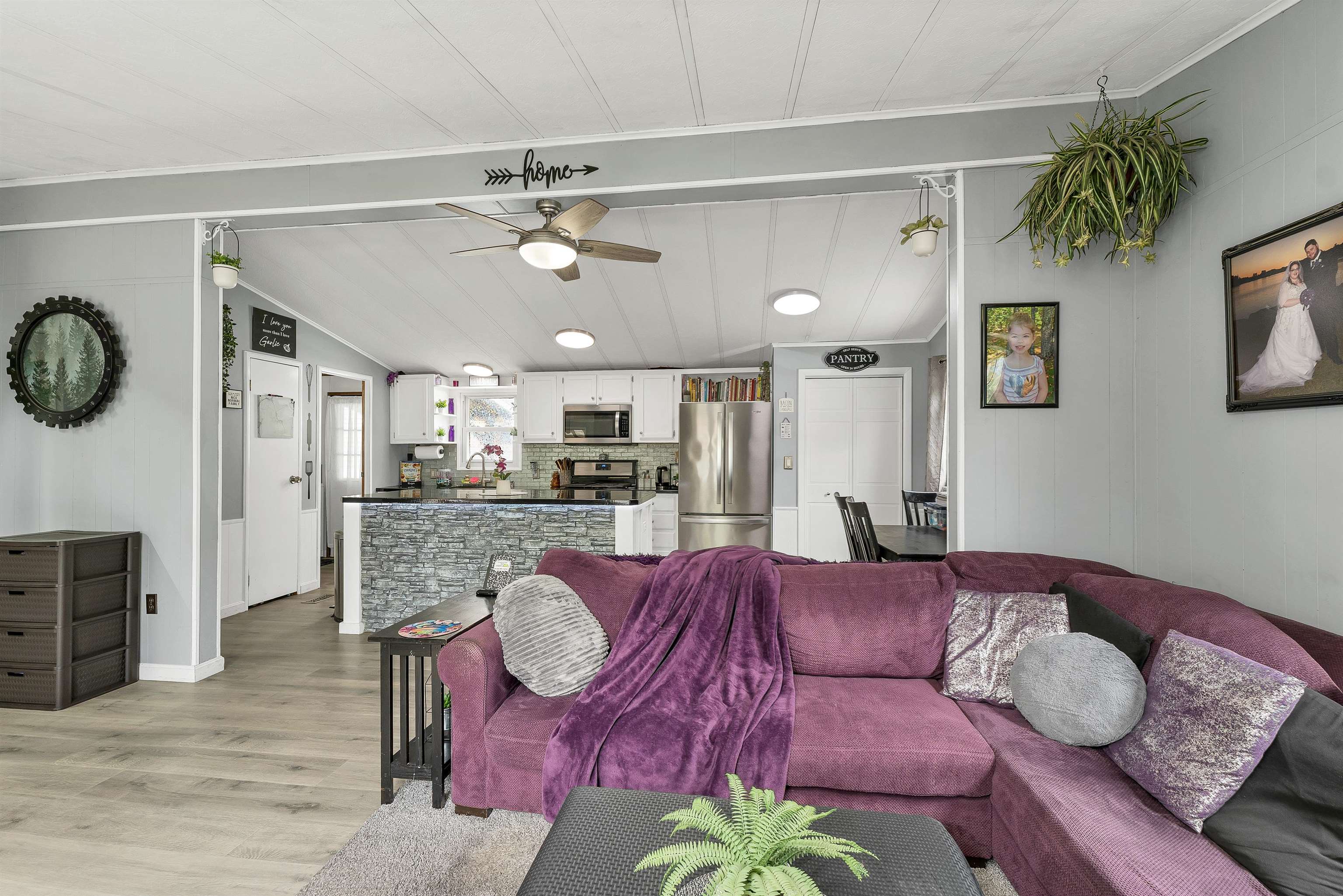 3 Pinecrest Est, Lee, NH 03861