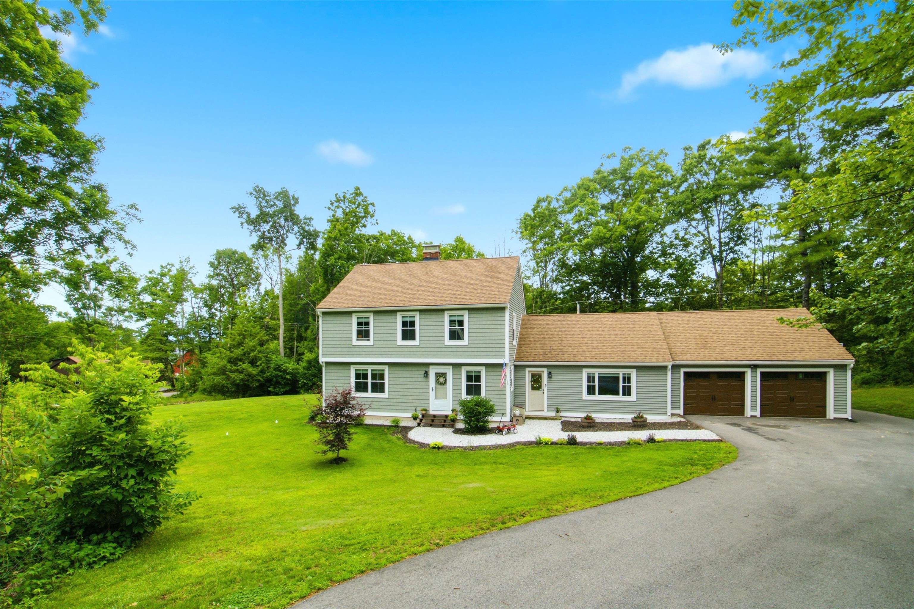 338 N Pembroke Rd, Pembroke, NH 03275