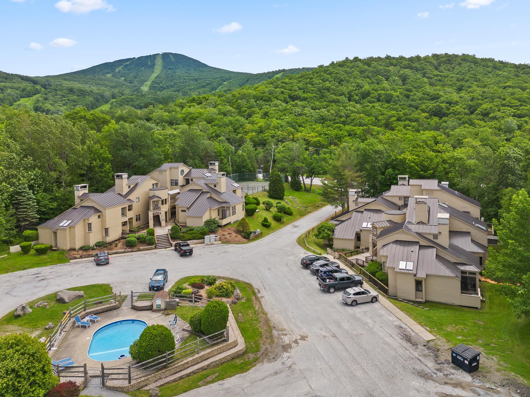 Photo 3 of Condo for sale at 55 Fox Hollow Vlg #1, Killington, VT 05751 | MLS# 5096787 | Listing updated on 2026-09-17