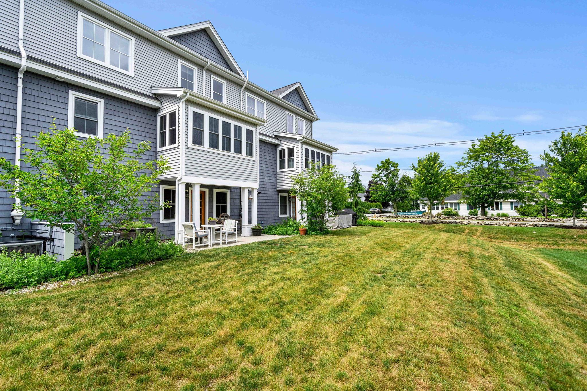 1244 Washington Rd #1 B, Rye, NH 03870