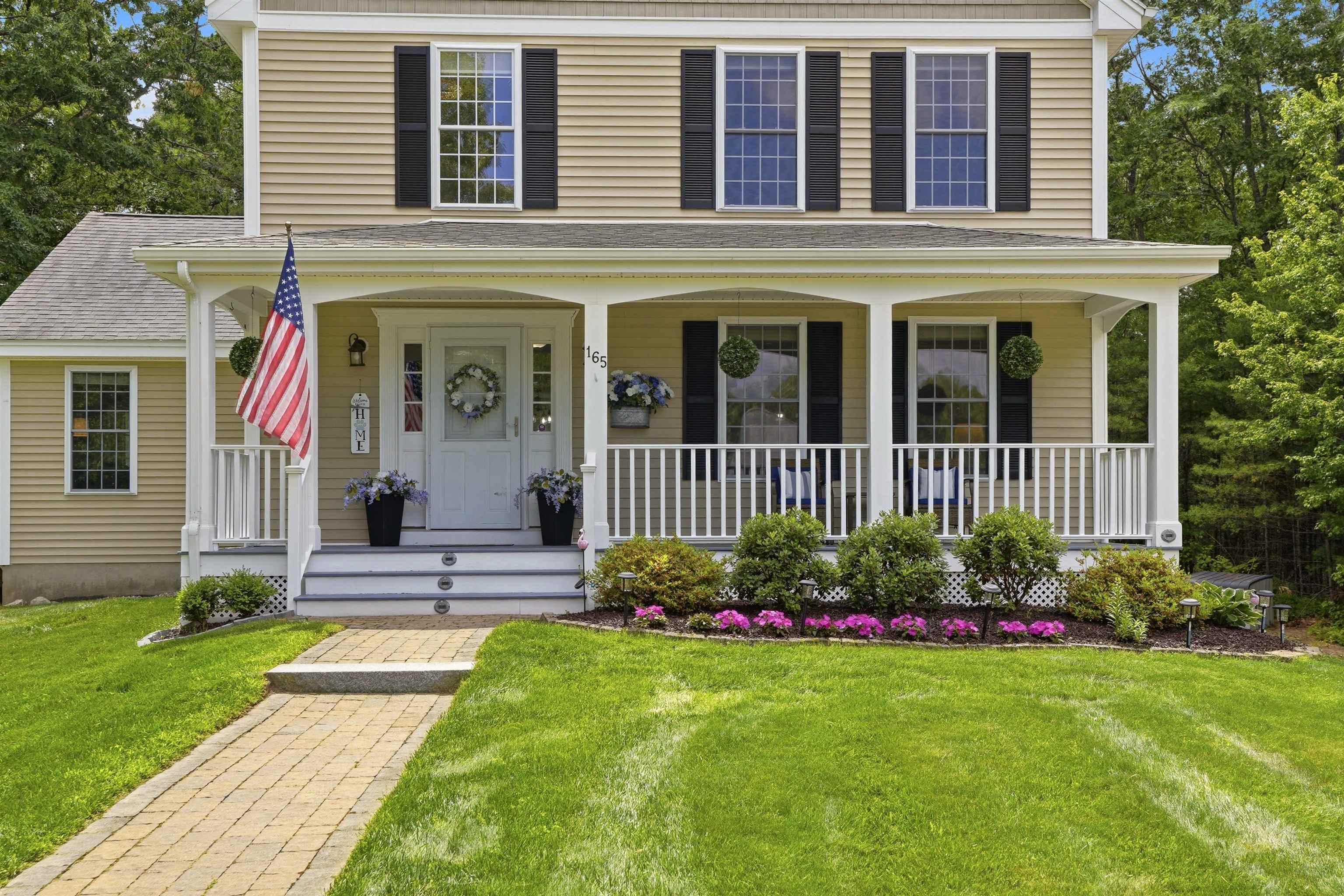 165 South Ridge Dr, Manchester, NH 03109