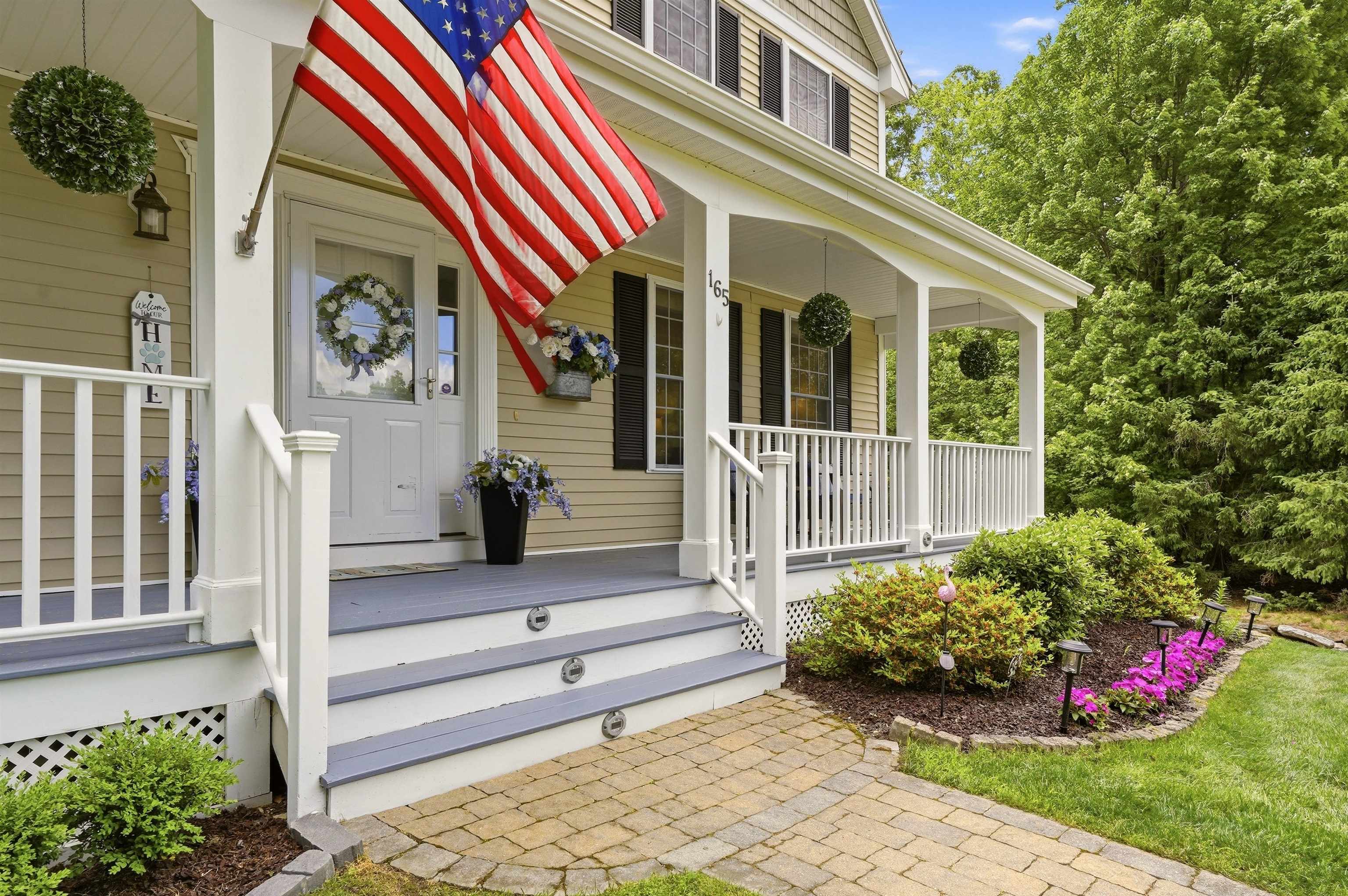 165 South Ridge Dr, Manchester, NH 03109