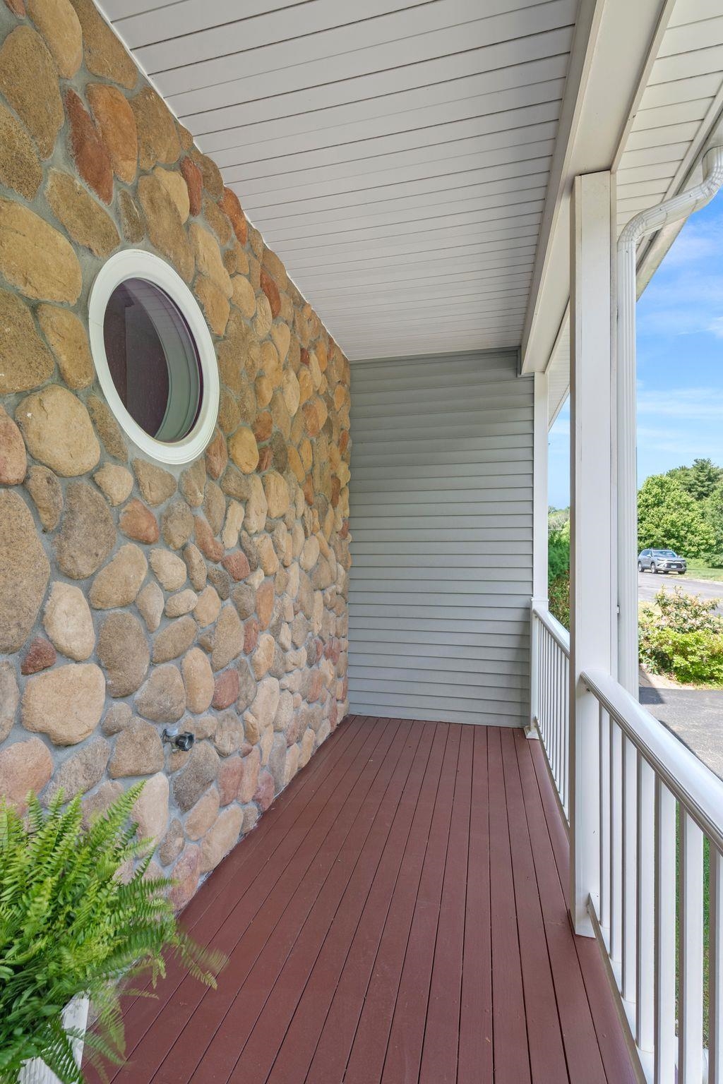 5 Pelton Way #10, Hampton Falls, NH 03844