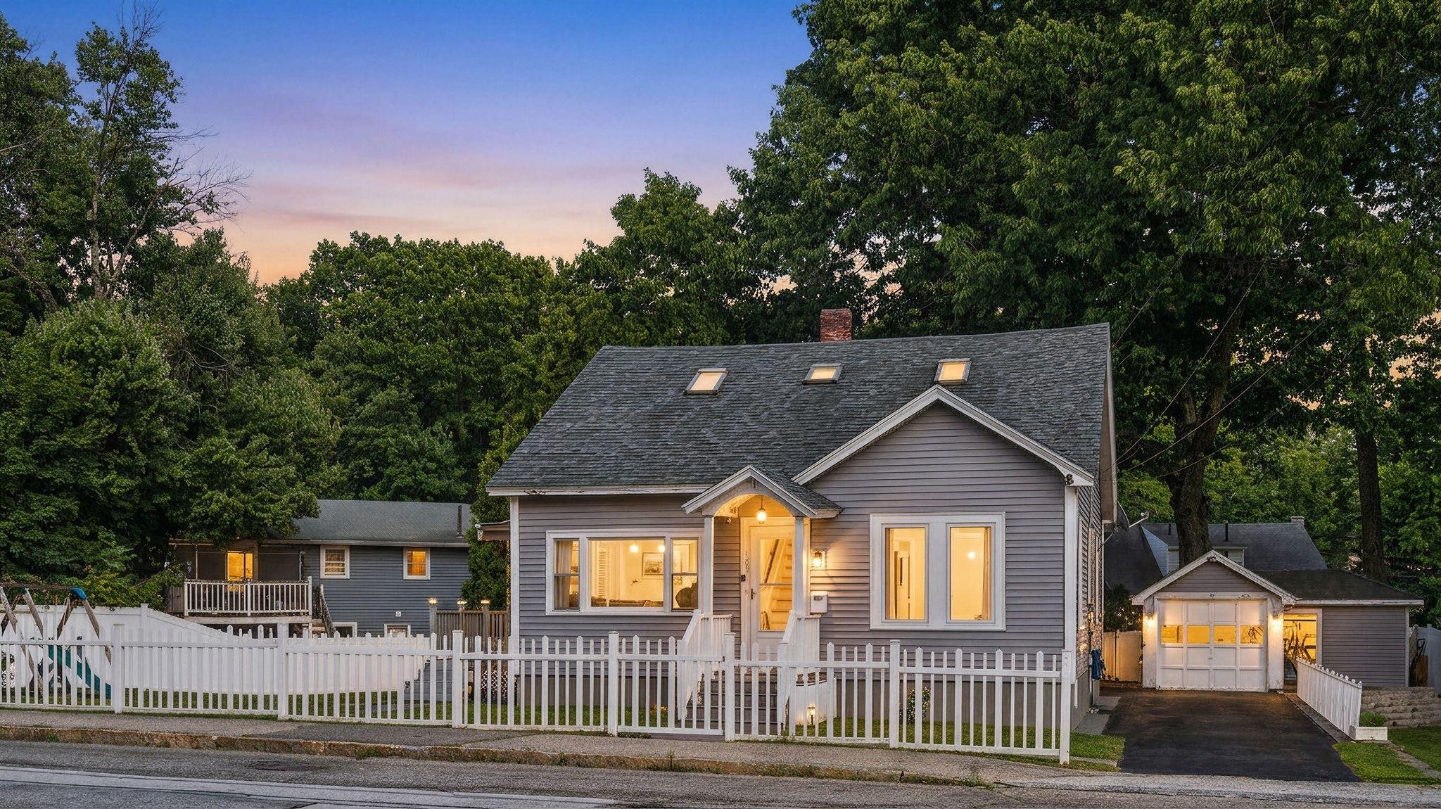 123 Smyth Rd, Manchester, NH 03104