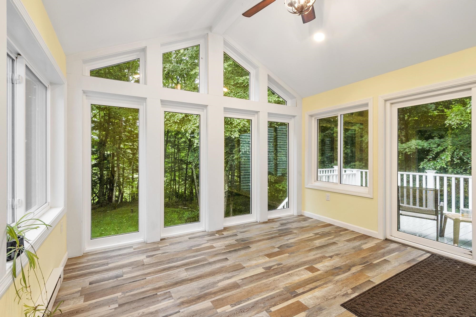 29 Cider St, Epping, NH 03042