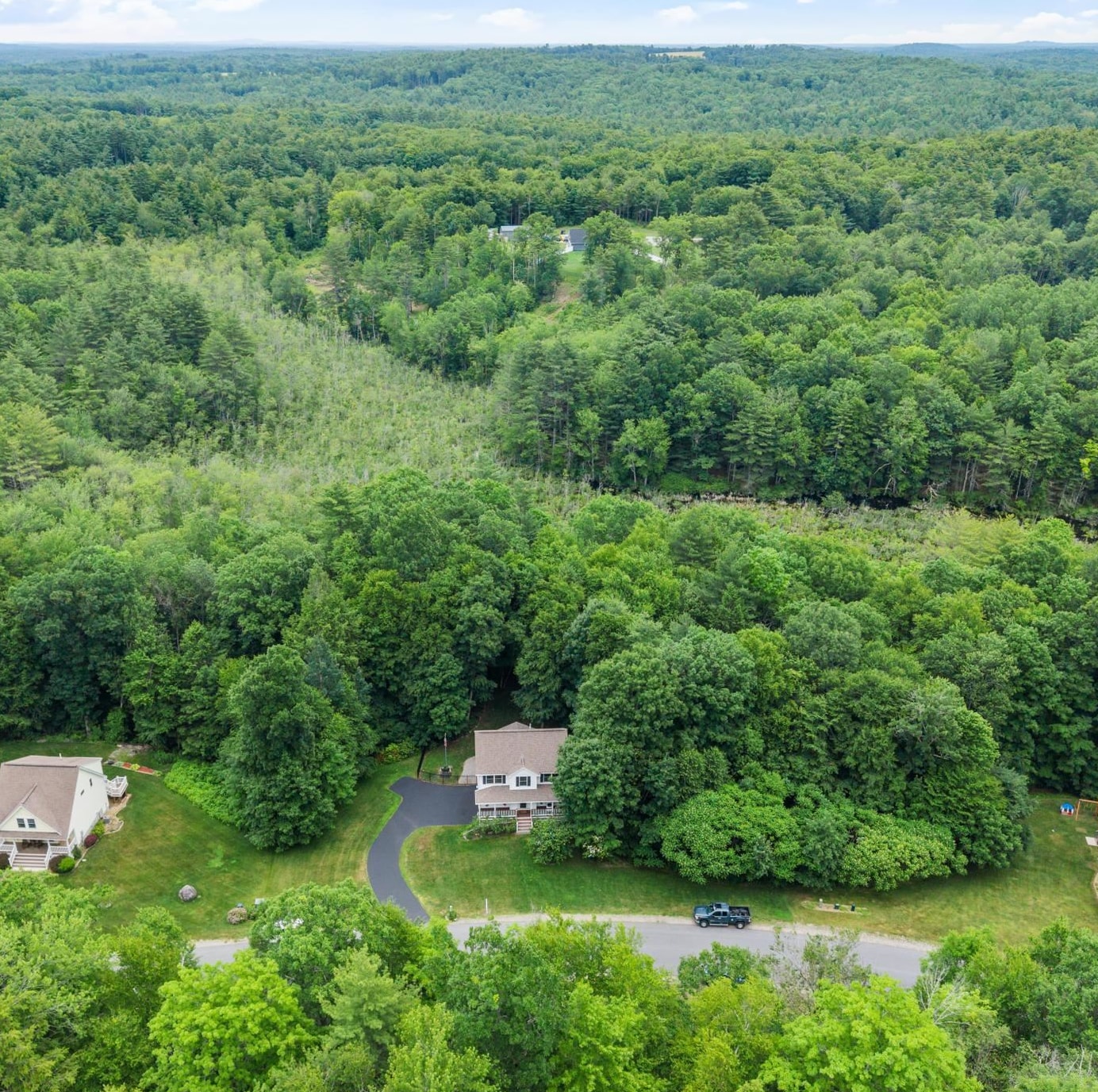 29 Cider St, Epping, NH 03042