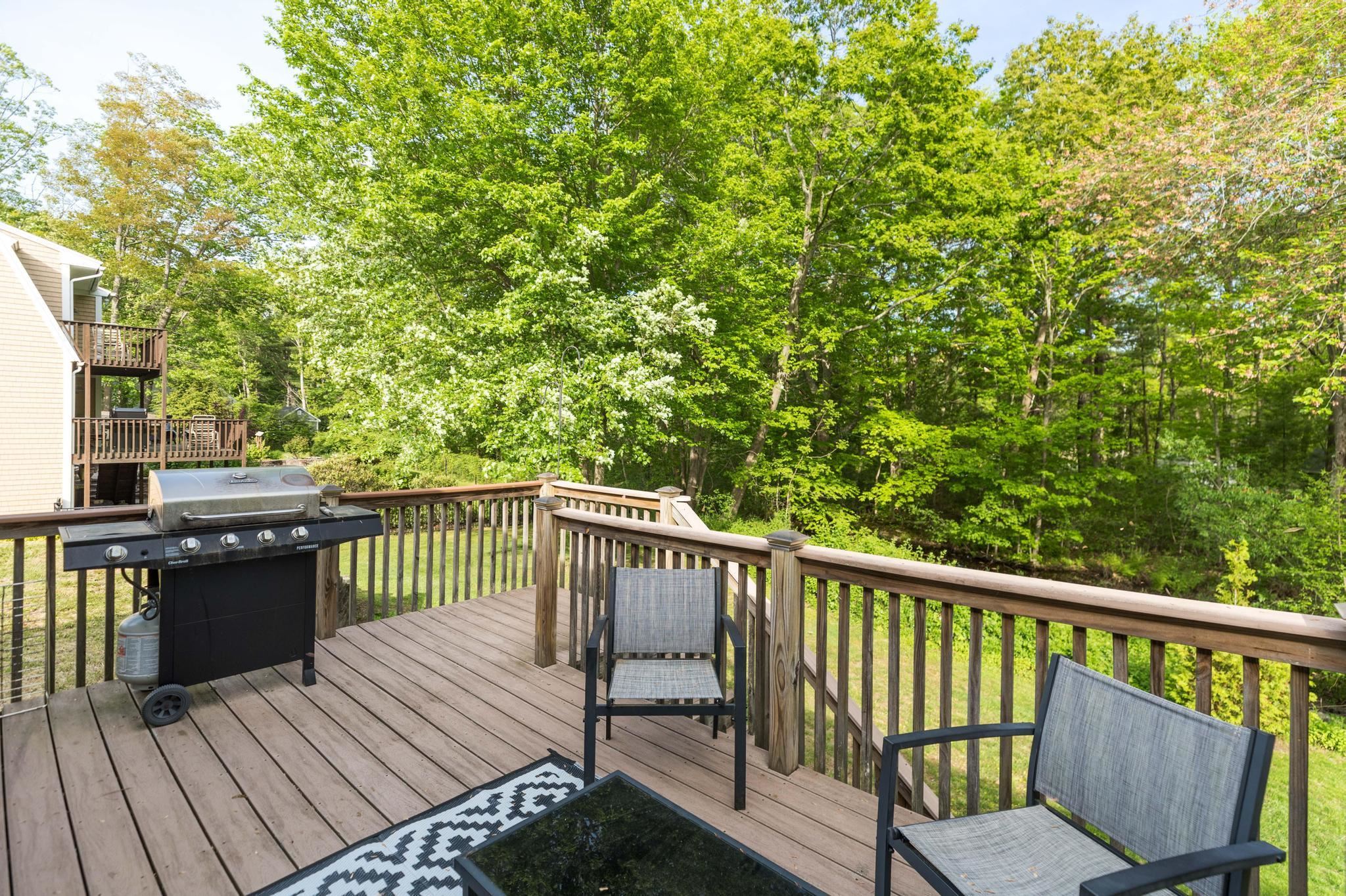 29 Frontier St, Rye, NH 03870
