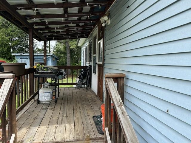 33 Edwards St, Colebrook, NH 03576